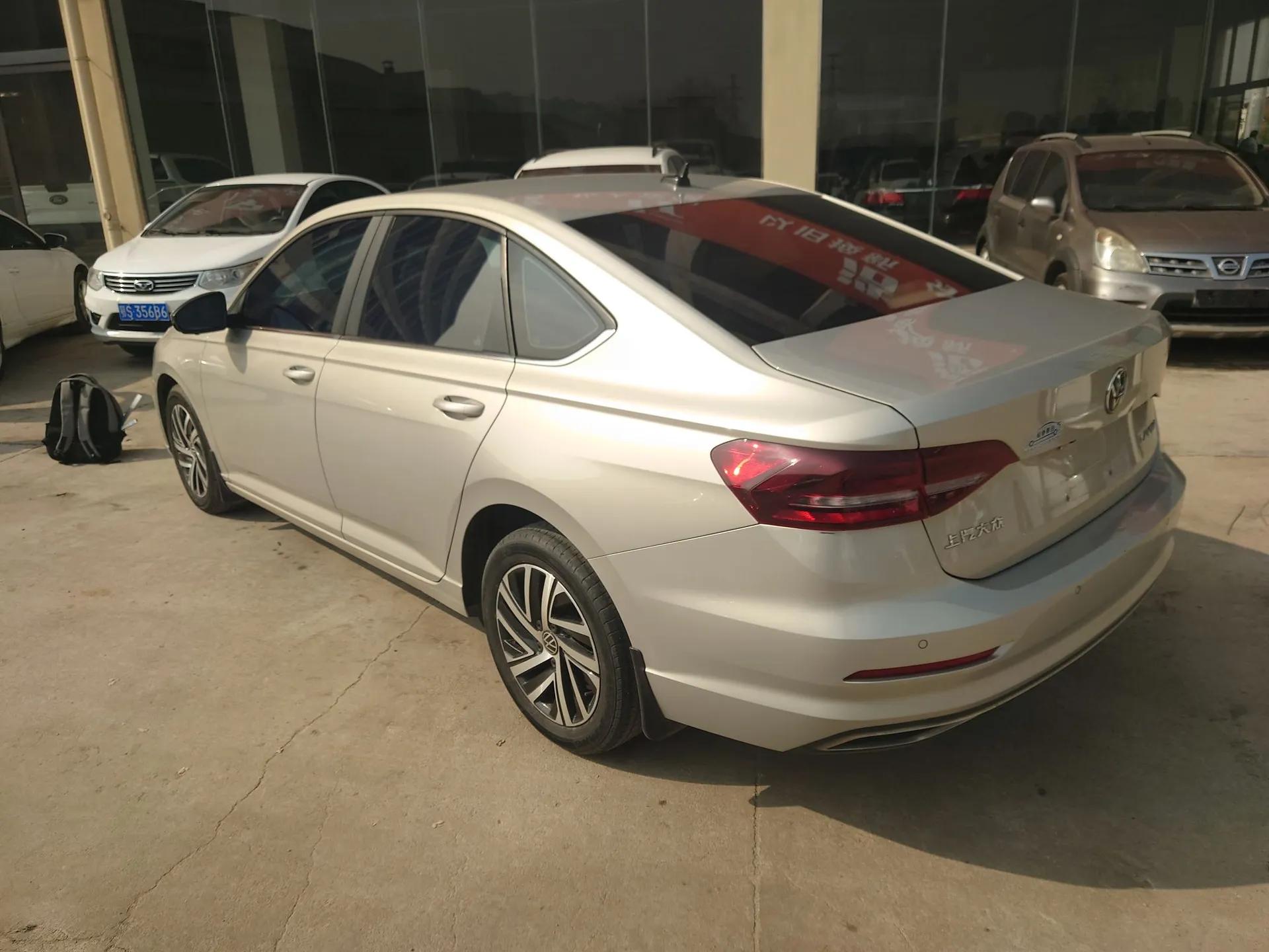 Volkswagen Lavida 2022 1.5L Automatic Vision Edition — миниатюра 7