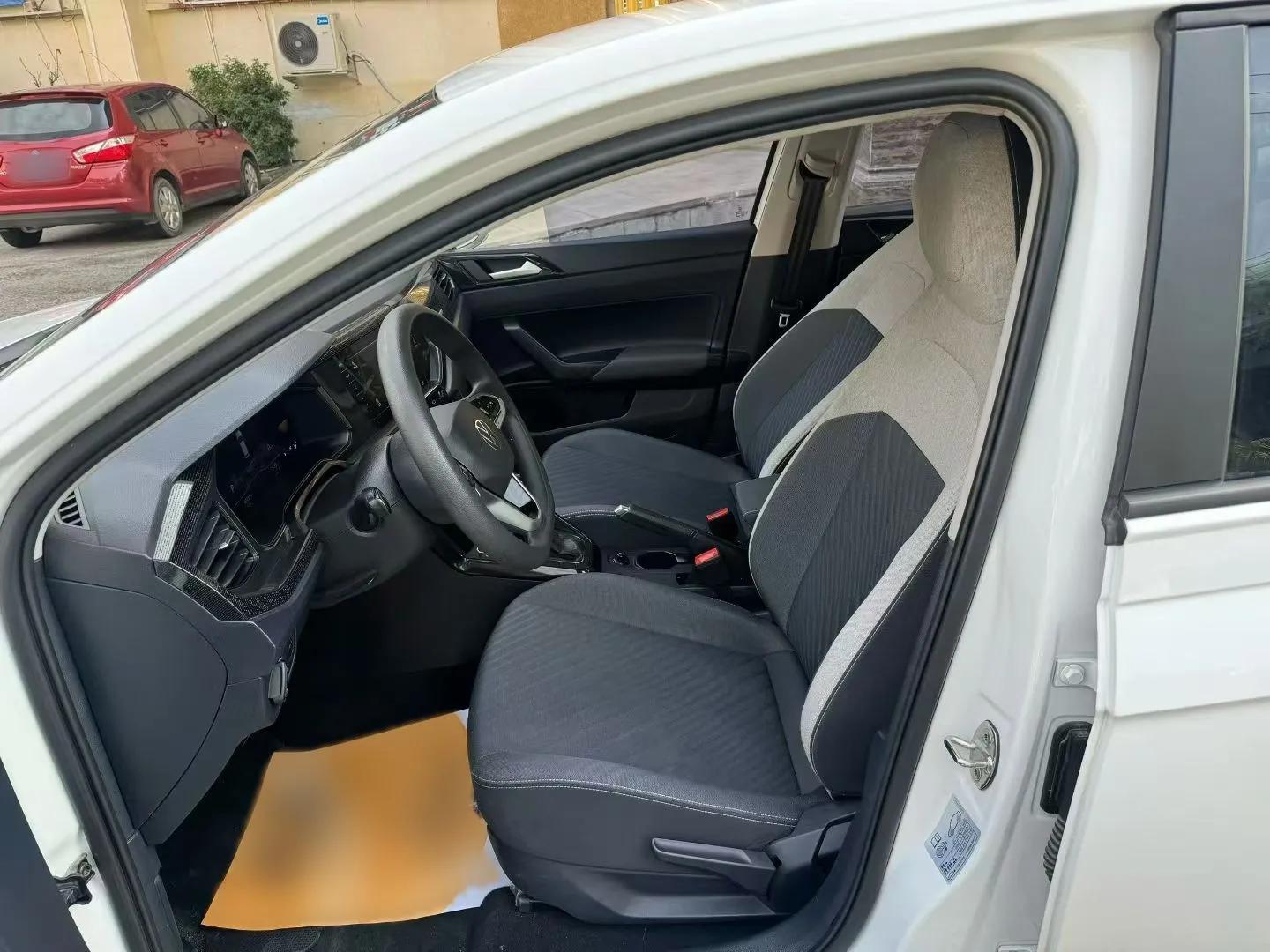 Volkswagen Lavida 2023 1.5L Automatic De Yi Edition — миниатюра 22
