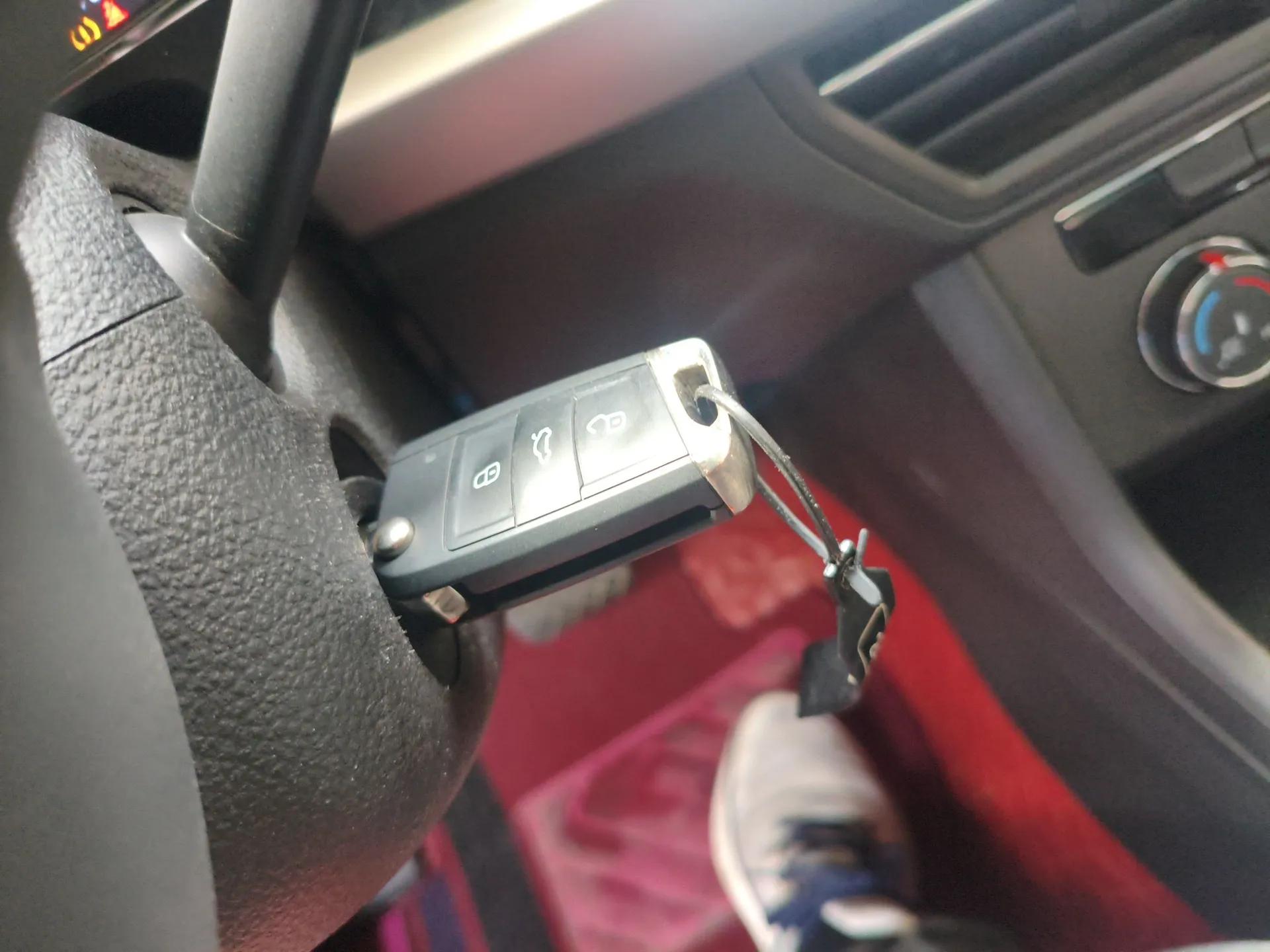 Volkswagen Lavida 2022 280TSI DSG Comfort Edition — миниатюра 12