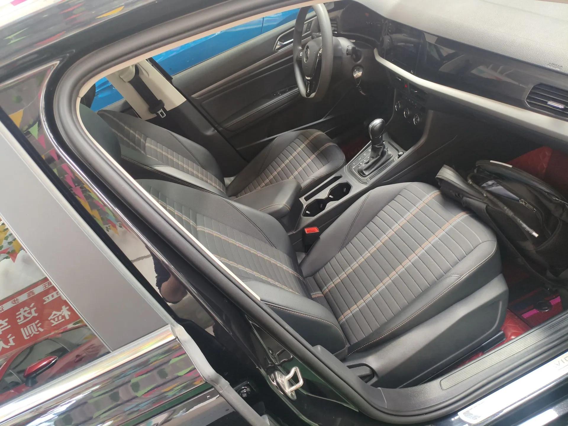 Volkswagen Lavida 2022 280TSI DSG Comfort Edition — миниатюра 23