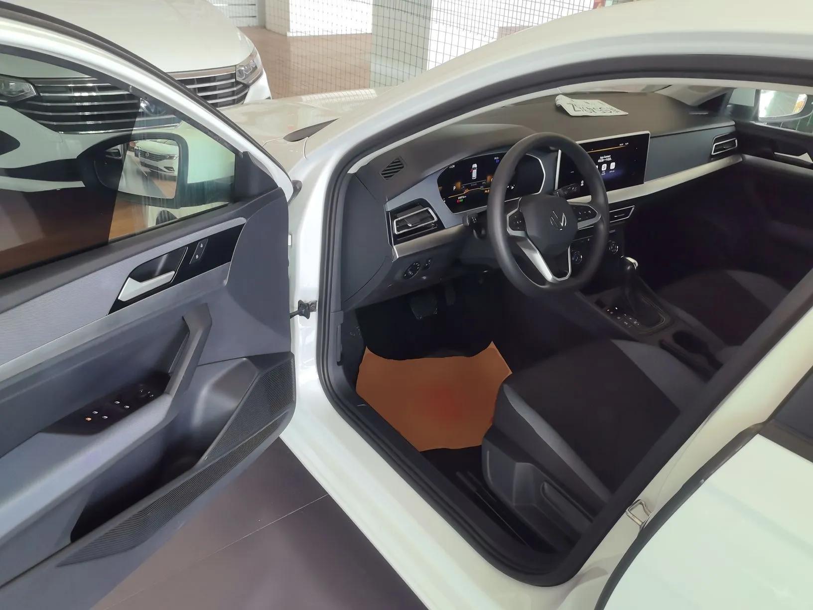 Volkswagen Lavida 2023 Revised 1.5L Automatic DeYi Edition — миниатюра 19