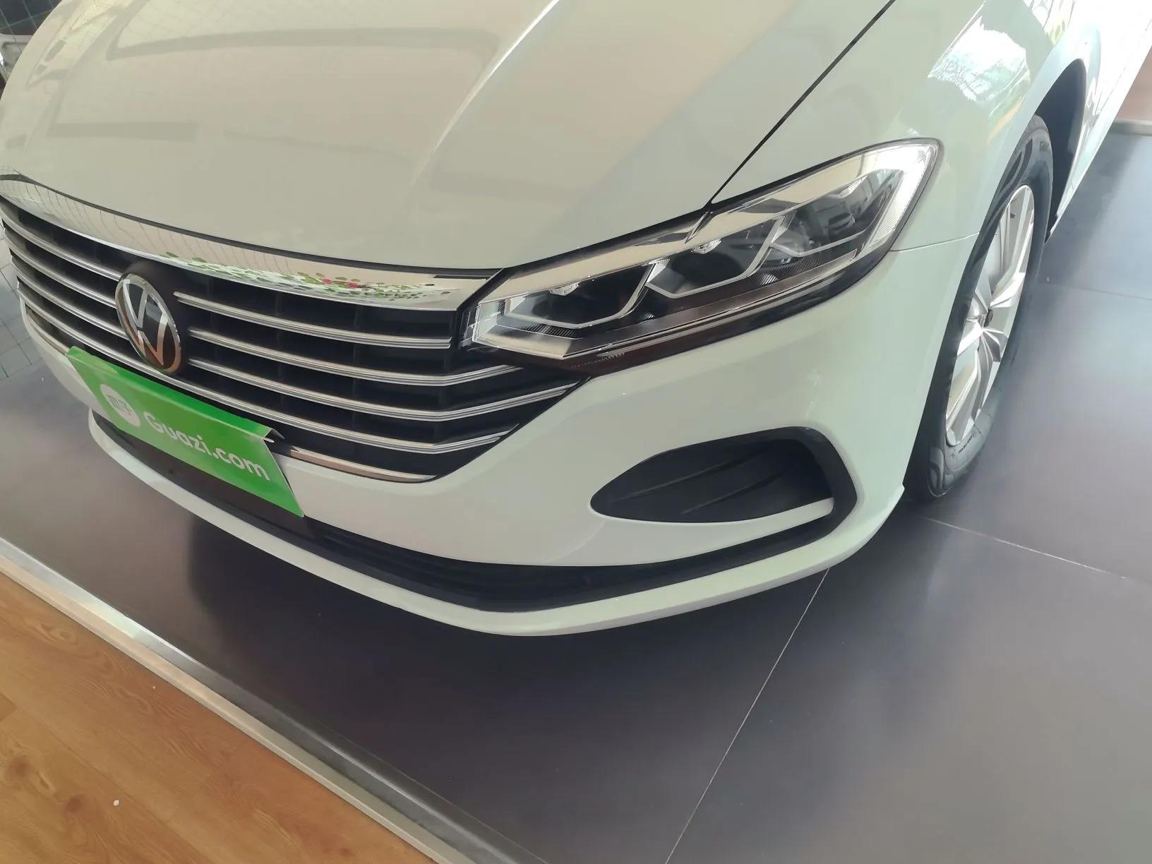 Volkswagen Lavida 2023 Revised 1.5L Automatic DeYi Edition — миниатюра 9