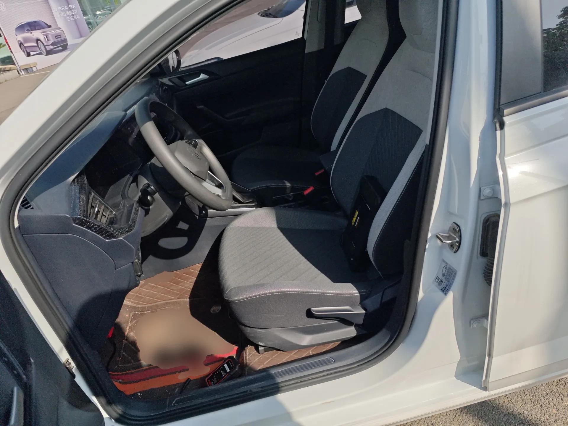 Volkswagen Lavida 2025 New Sharp 1.5L Outstanding New Edition — миниатюра 18