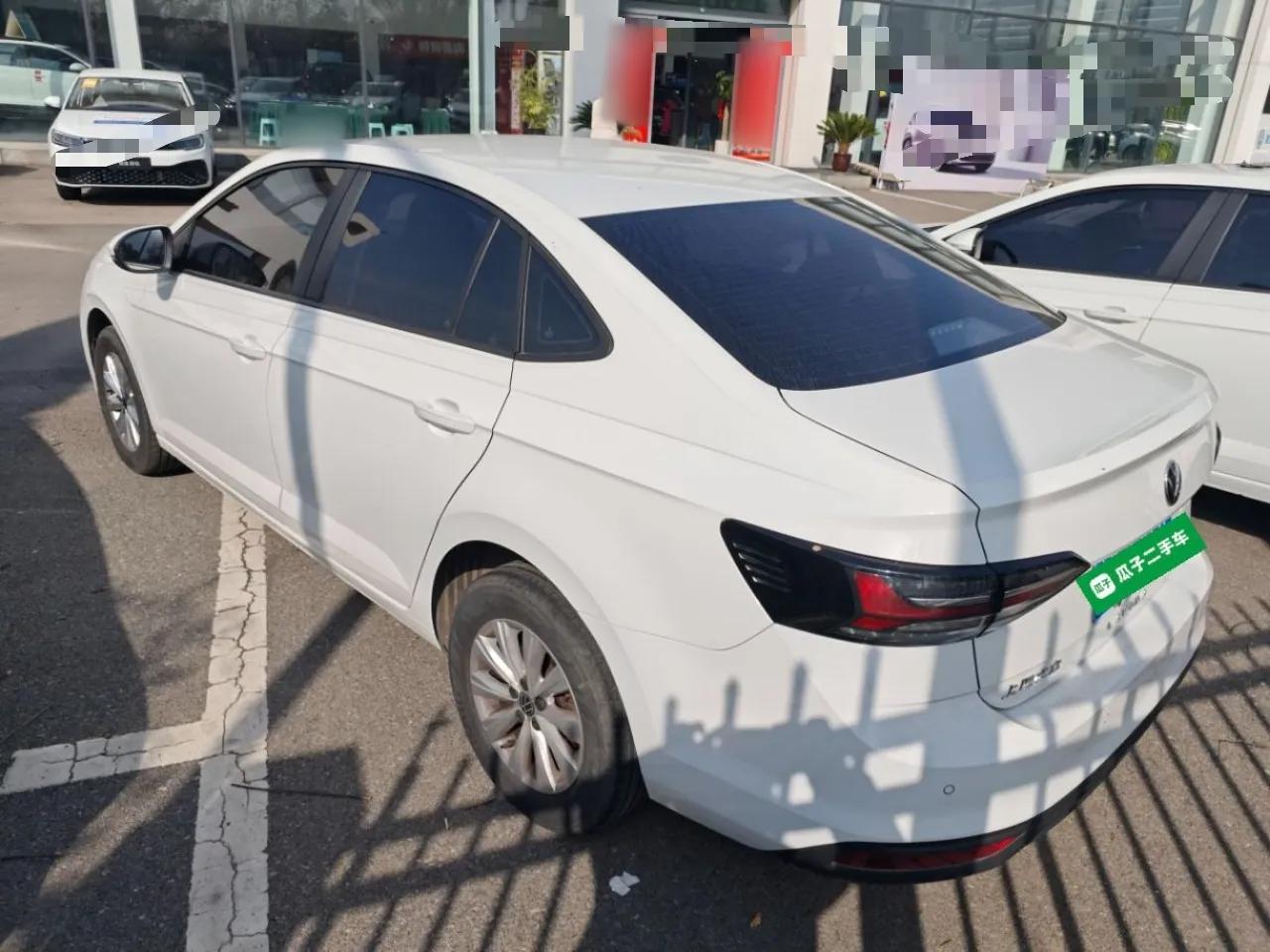 Volkswagen Lavida 2025 New Sharp 1.5L Outstanding New Edition — миниатюра 4