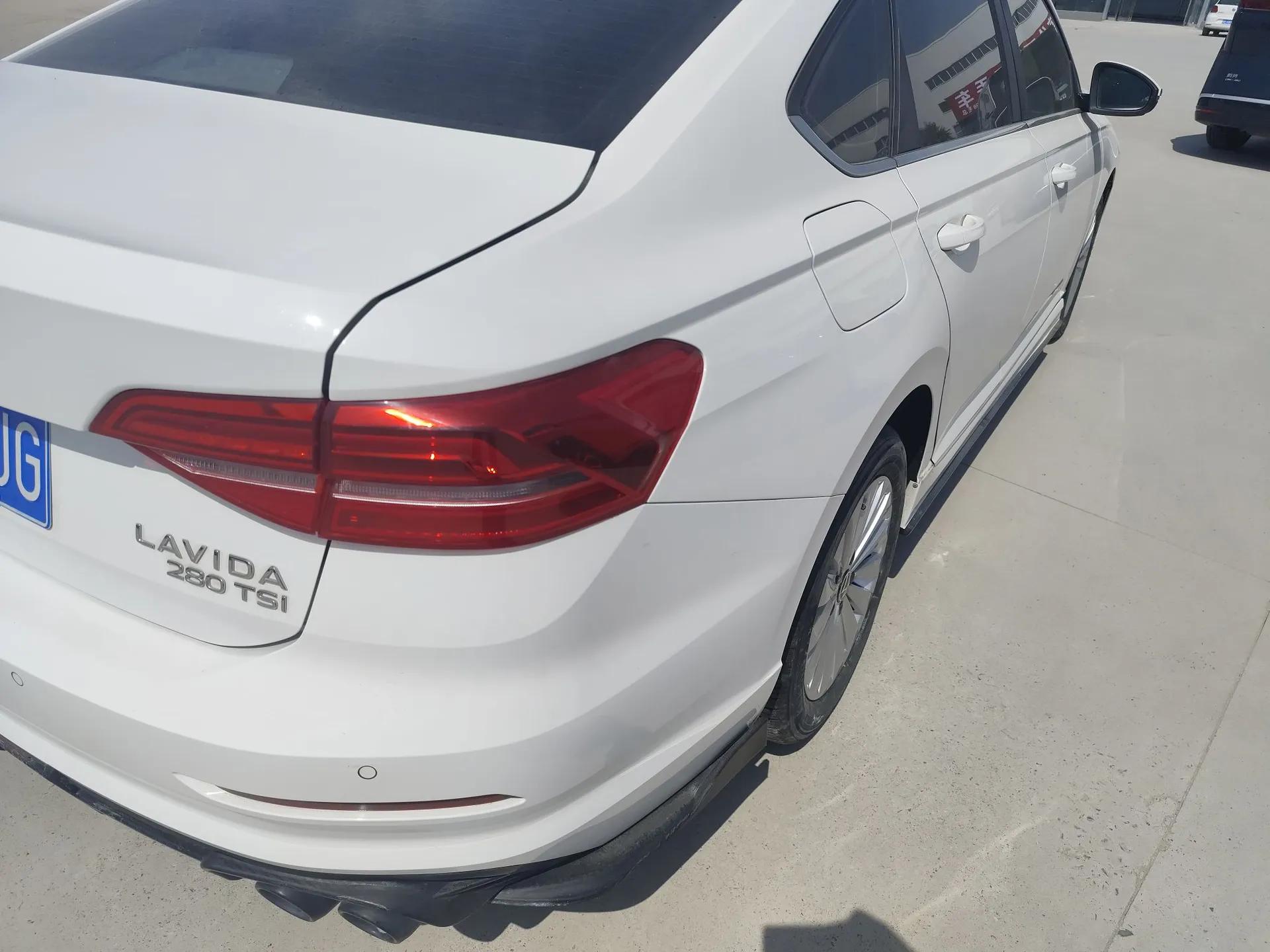 Volkswagen Lavida 2021 280TSI DSG Comfort Edition — миниатюра 7