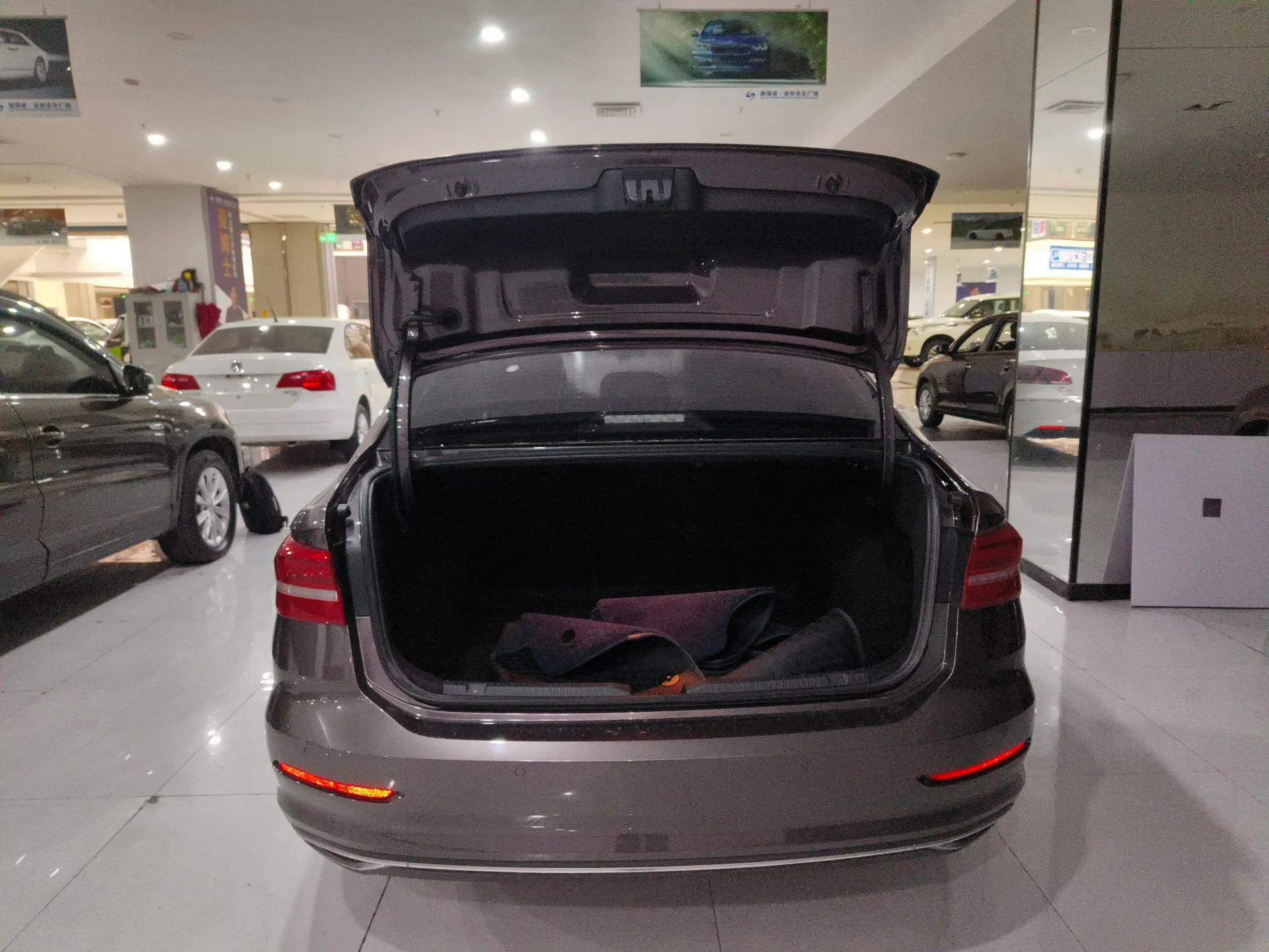 Volkswagen Lavida 2019 280TSI DSG Comfort Edition China VI standard — миниатюра 21