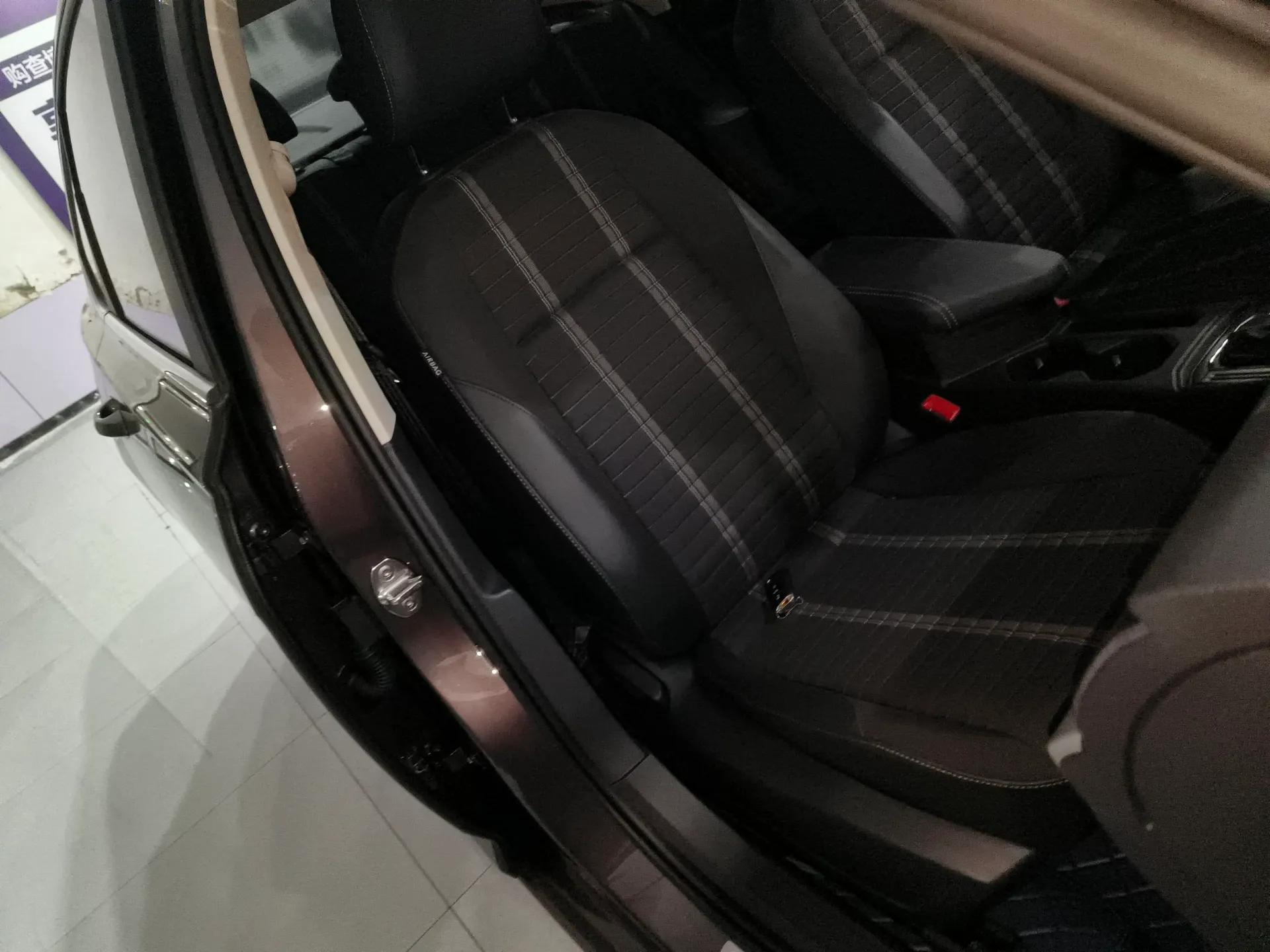 Volkswagen Lavida 2019 280TSI DSG Comfort Edition China VI standard — миниатюра 23