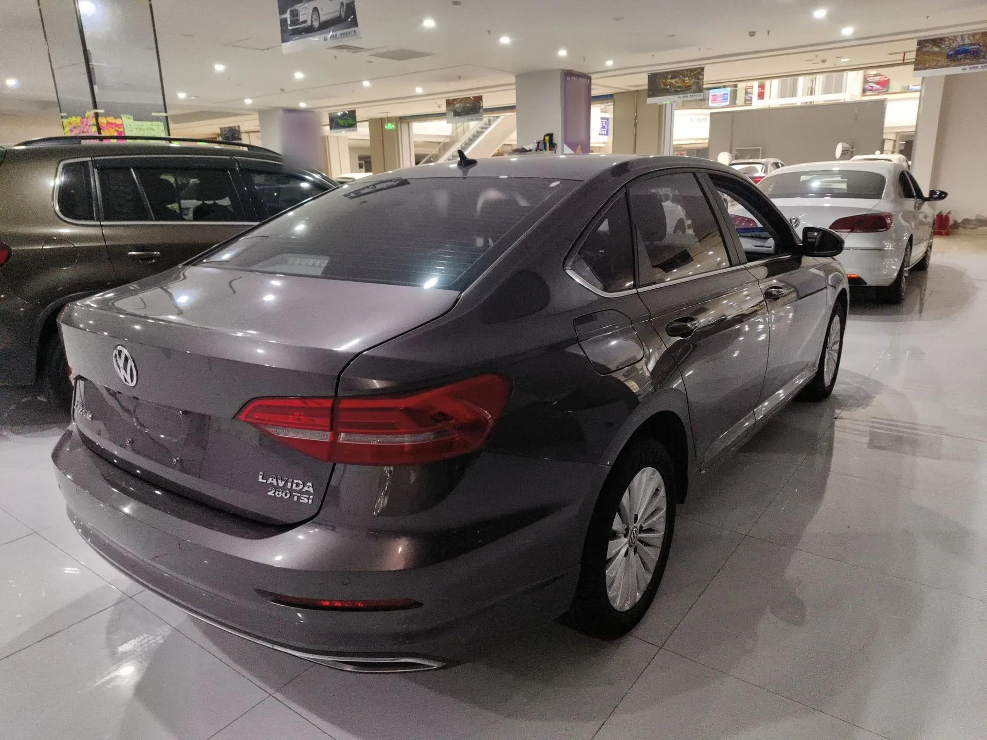 Volkswagen Lavida 2019 280TSI DSG Comfort Edition China VI standard — миниатюра 4