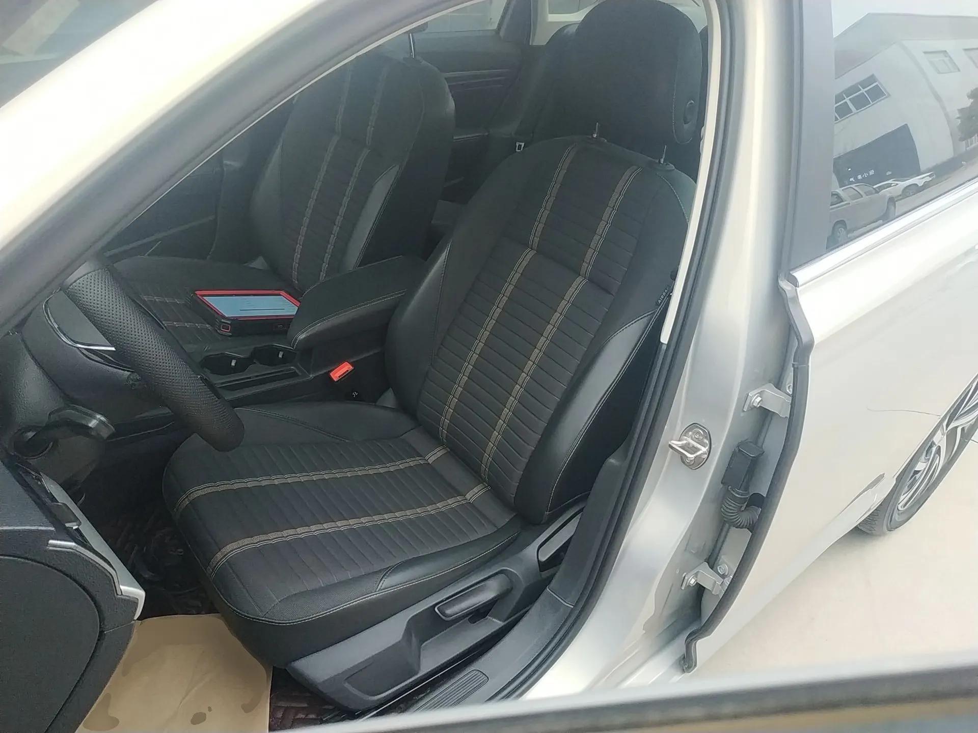 Volkswagen Lavida 2022 280TSI DSG Comfort Edition — миниатюра 17