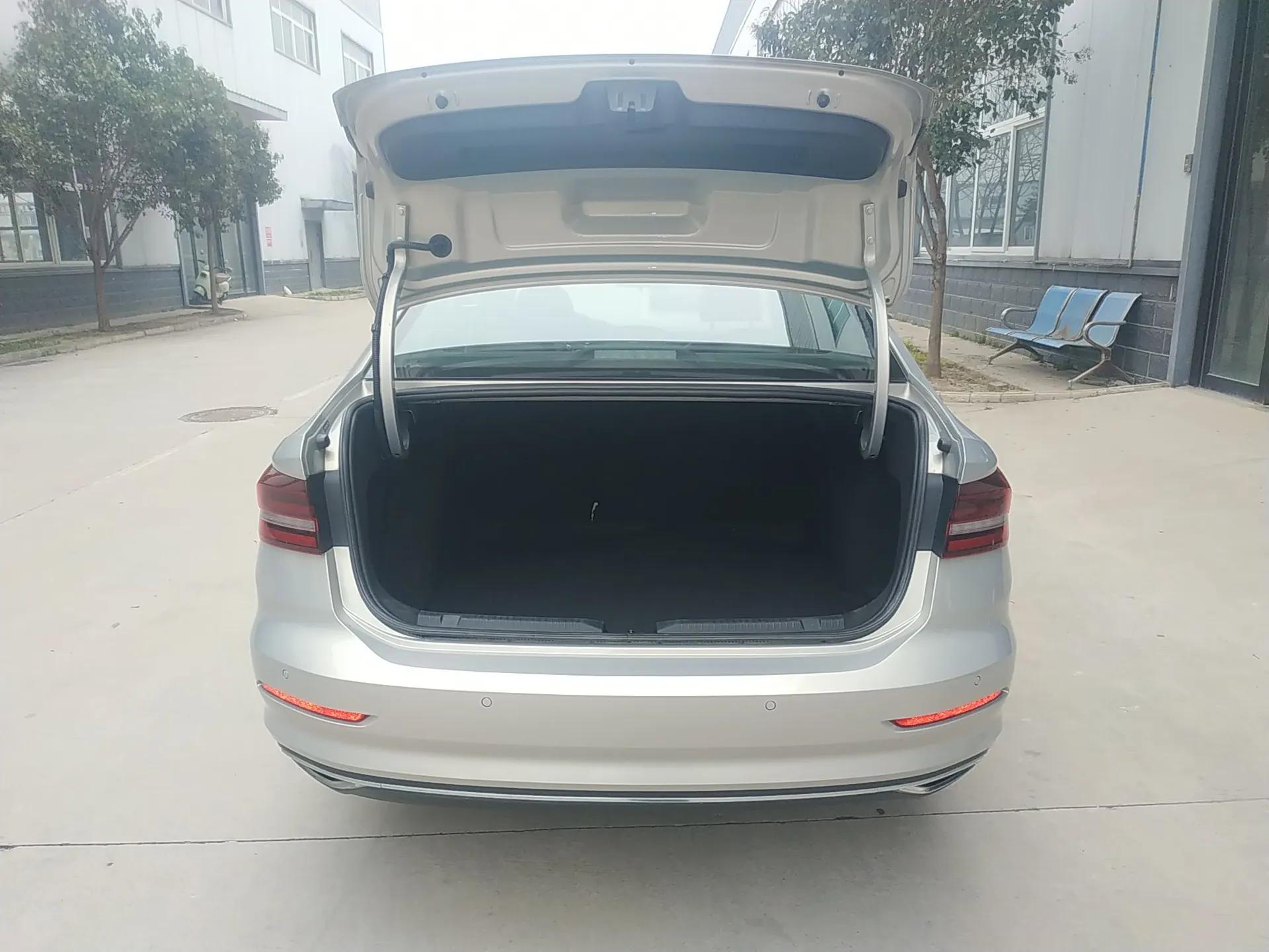 Volkswagen Lavida 2022 280TSI DSG Comfort Edition — миниатюра 21