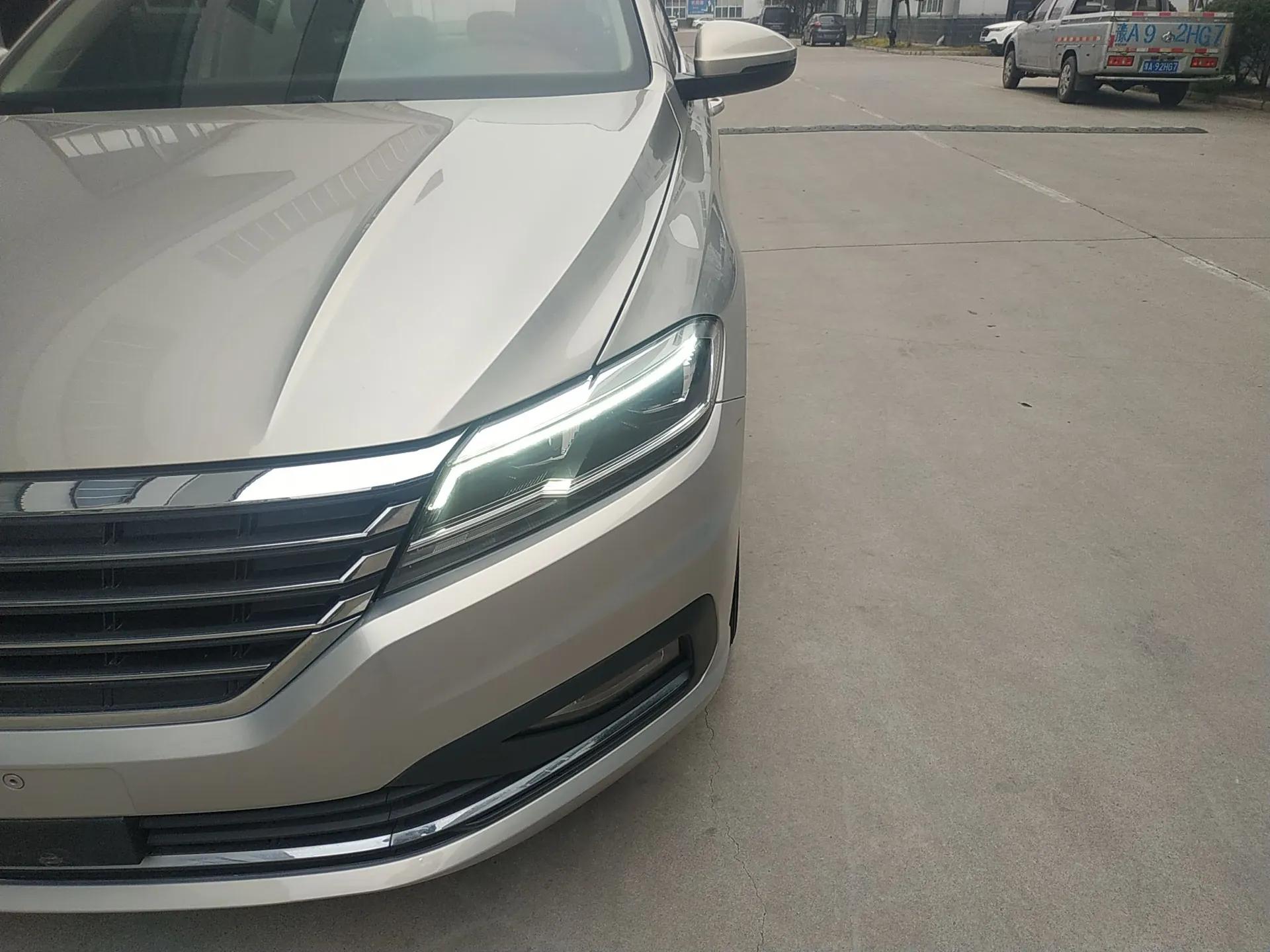 Volkswagen Lavida 2022 280TSI DSG Comfort Edition — миниатюра 5