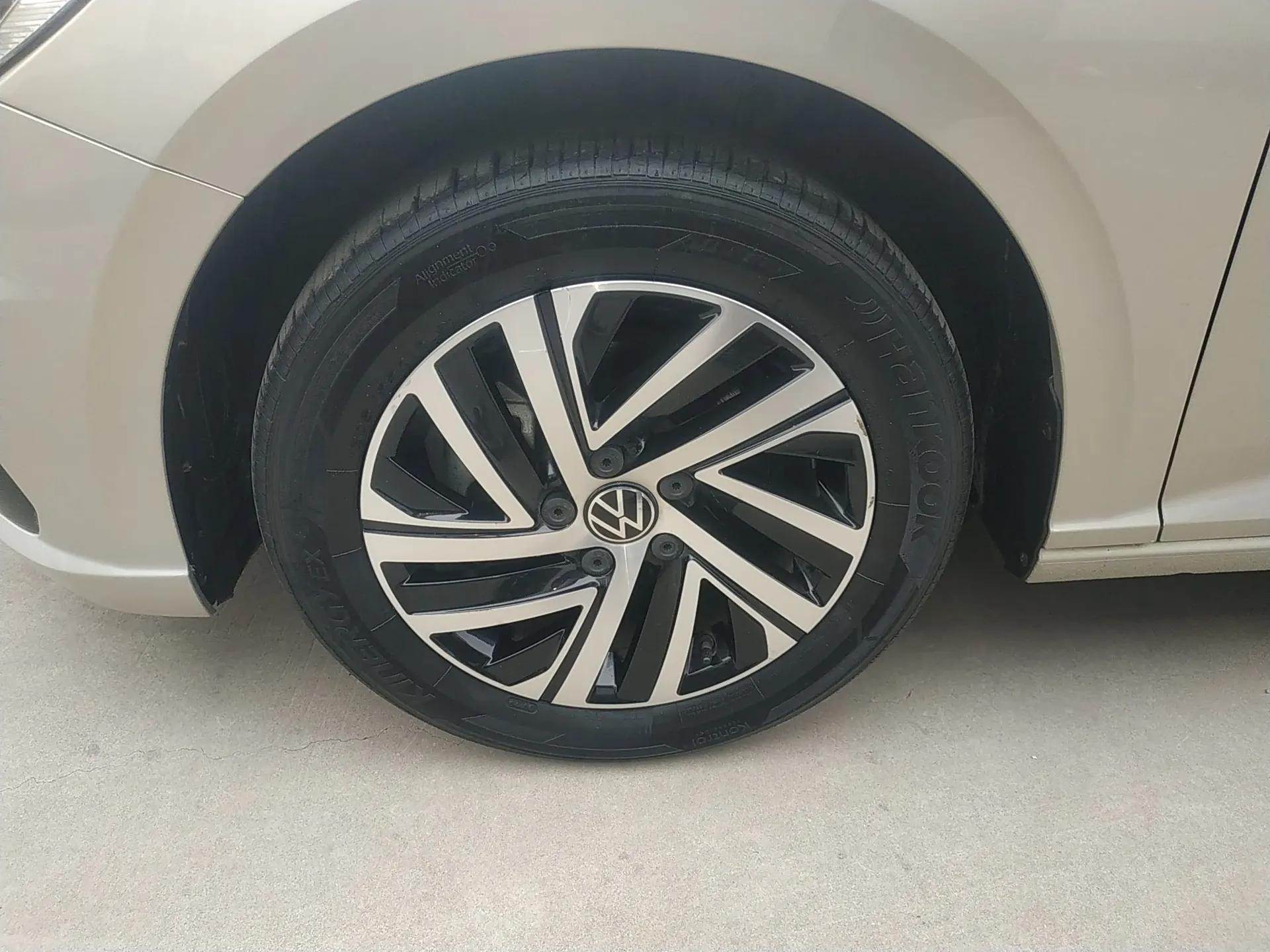 Volkswagen Lavida 2022 280TSI DSG Comfort Edition — миниатюра 9