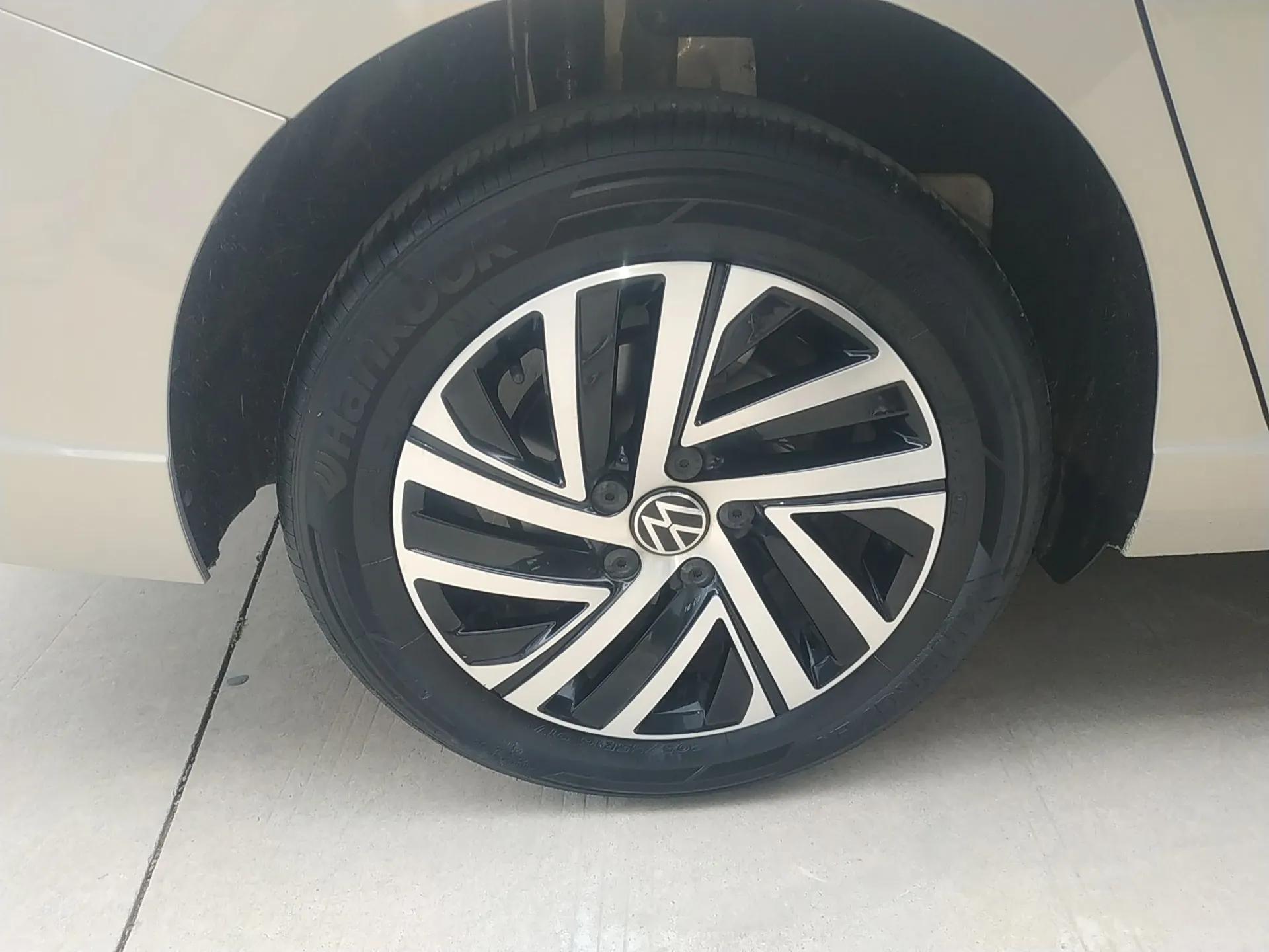 Volkswagen Lavida 2022 280TSI DSG Comfort Edition — миниатюра 10