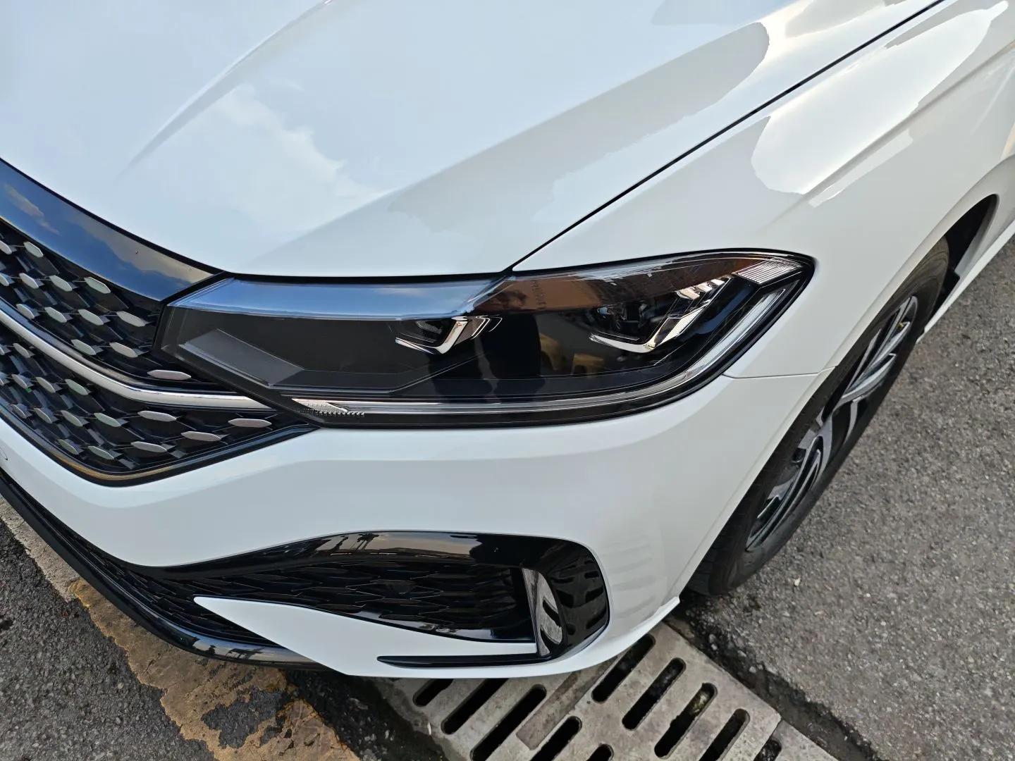 Volkswagen Lavida 2024 300TSI DSG Starry Sky Leading Edition — миниатюра 5