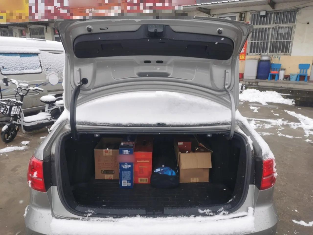 Volkswagen Sagitar 2018 1.6L Automatic Comfort Model — миниатюра 20