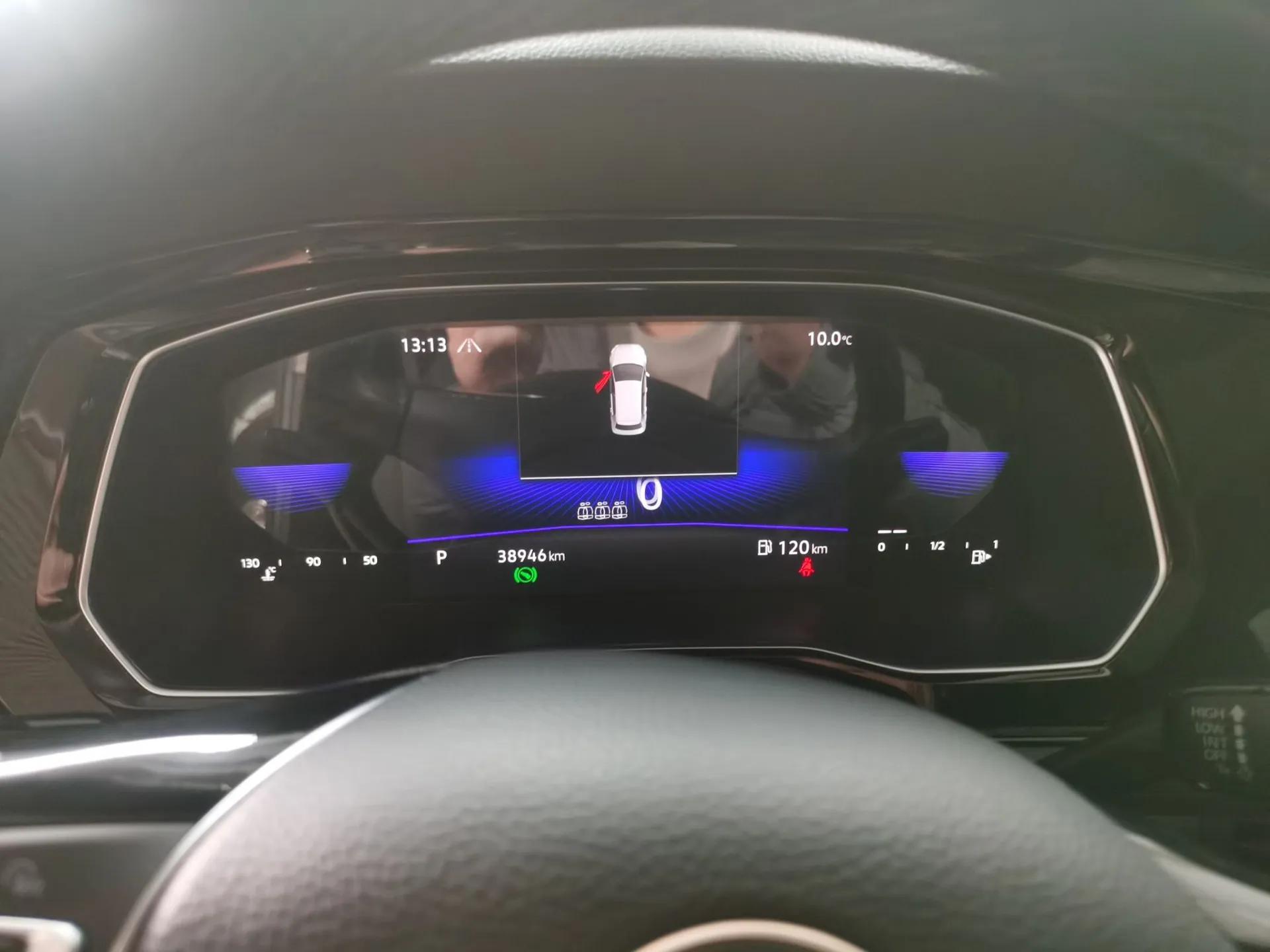 Volkswagen Sagitar 2021 280TSI DSG Comfort Connect Edition — миниатюра 13