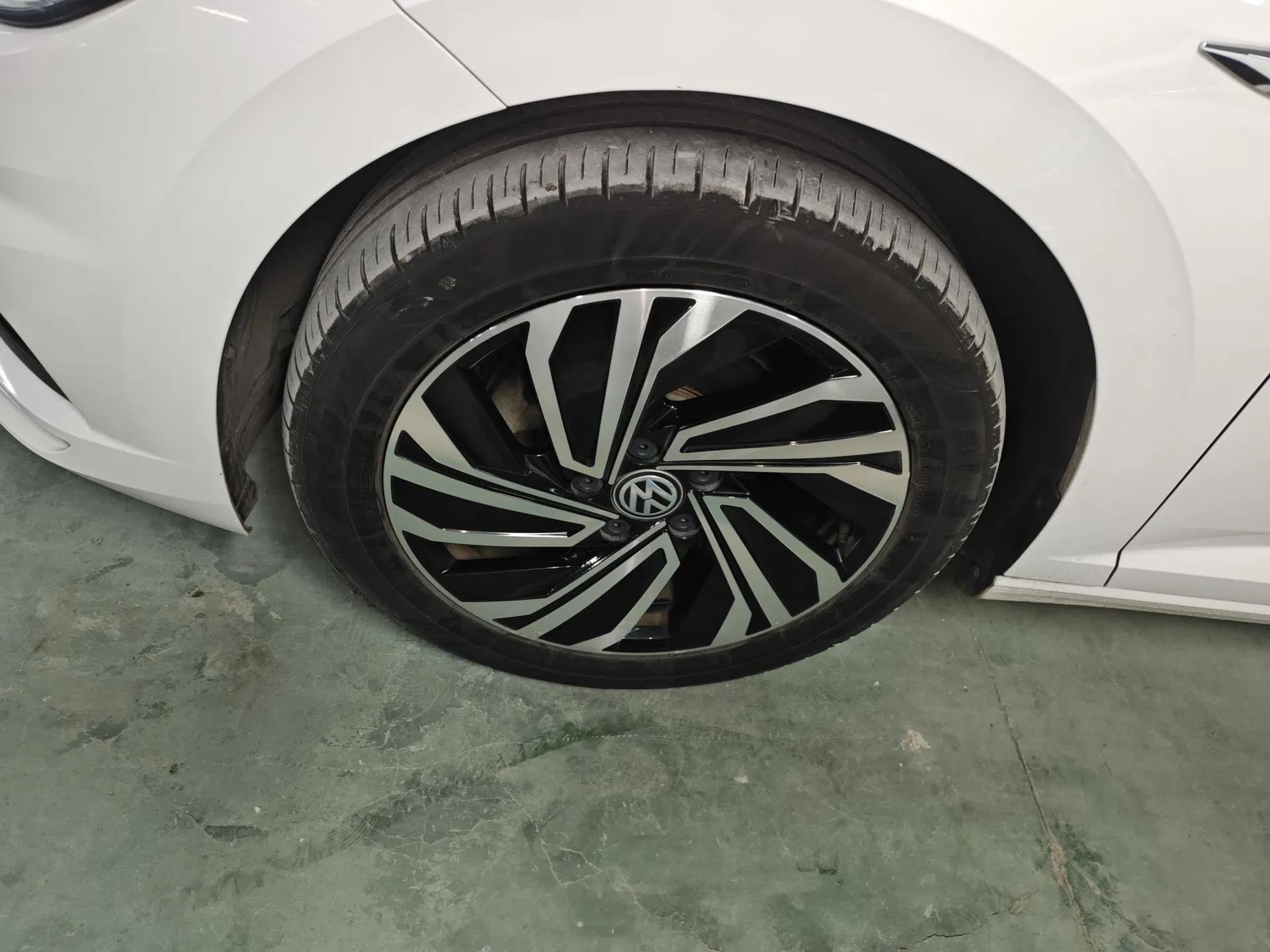 Volkswagen Sagitar 2022 280TSI DSG Flyover Edition — миниатюра 3