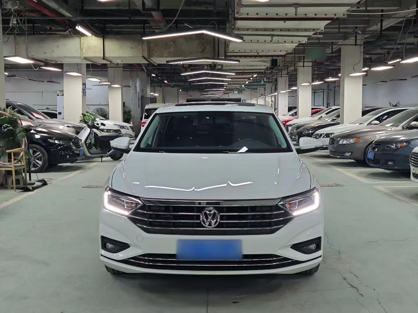 Volkswagen Sagitar 2022 280TSI DSG Flyover Edition — миниатюра 5