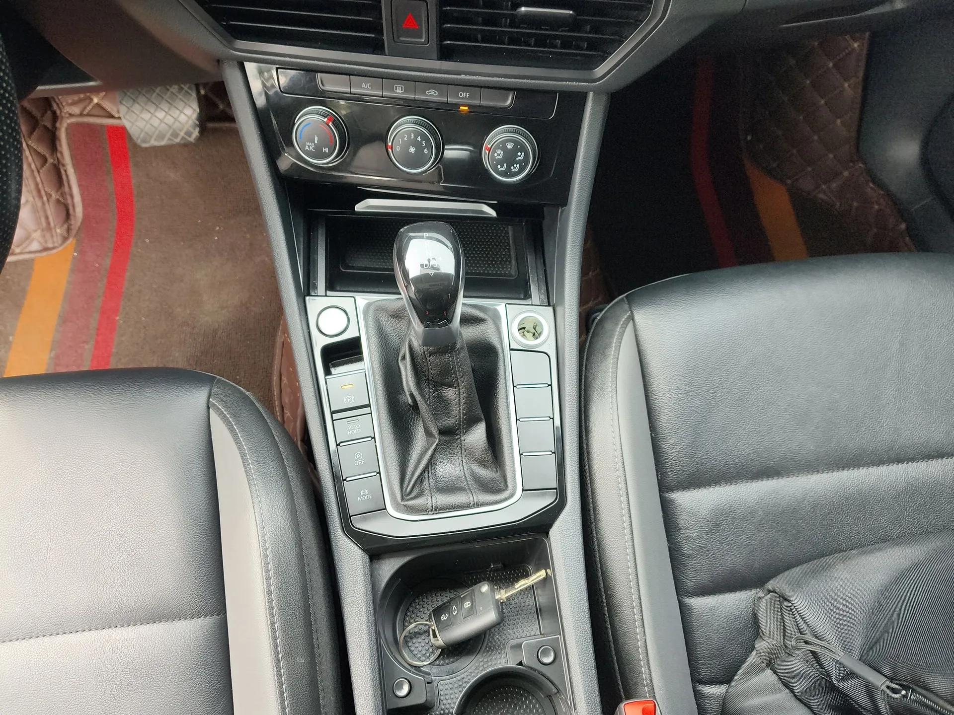 Volkswagen Sagitar 2020 280TSI DSG Comfort Version China VI Standard — миниатюра 16