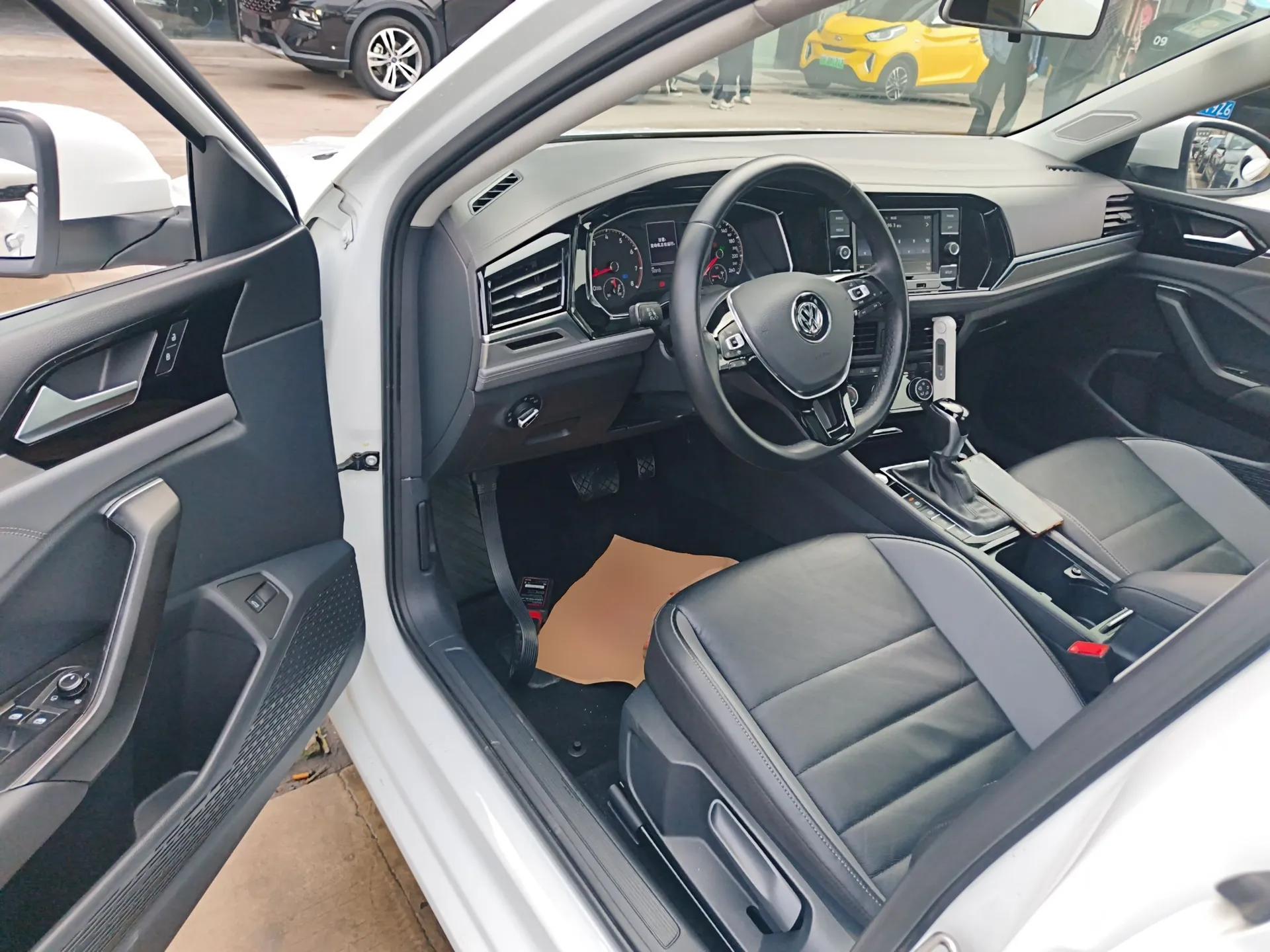 Volkswagen Sagitar 2020 280TSI DSG Comfort Version China VI Standard — миниатюра 19