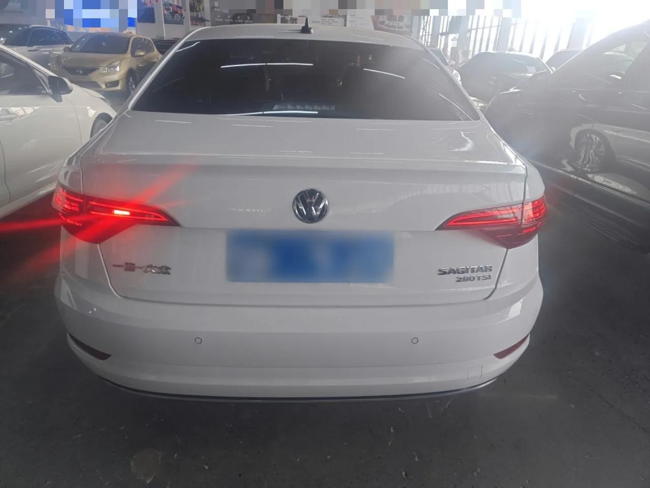 Volkswagen Sagitar 2022 280TSI DSG Flyover Edition — миниатюра 5