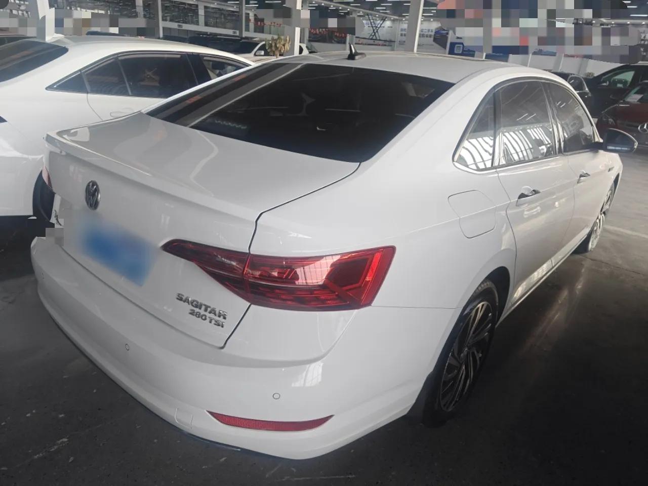 Volkswagen Sagitar 2022 280TSI DSG Flyover Edition — миниатюра 6