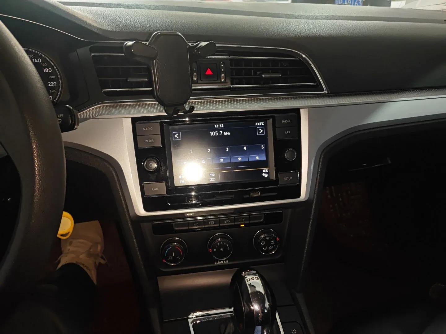 Volkswagen Lamando 2019 230TSI DSG Fashion Edition China VI — миниатюра 15