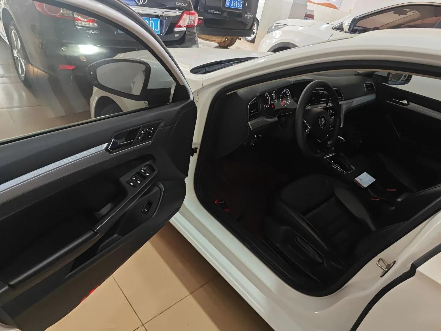 Volkswagen Lamando 2019 230TSI DSG Fashion Edition China VI — миниатюра 18