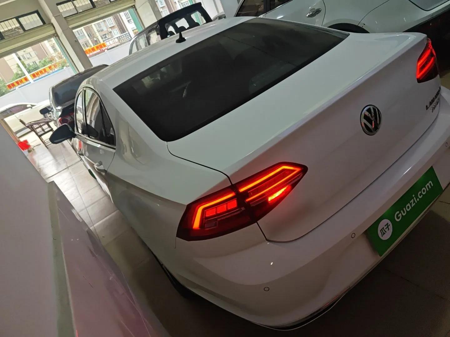 Volkswagen Lamando 2019 230TSI DSG Fashion Edition China VI — миниатюра 7