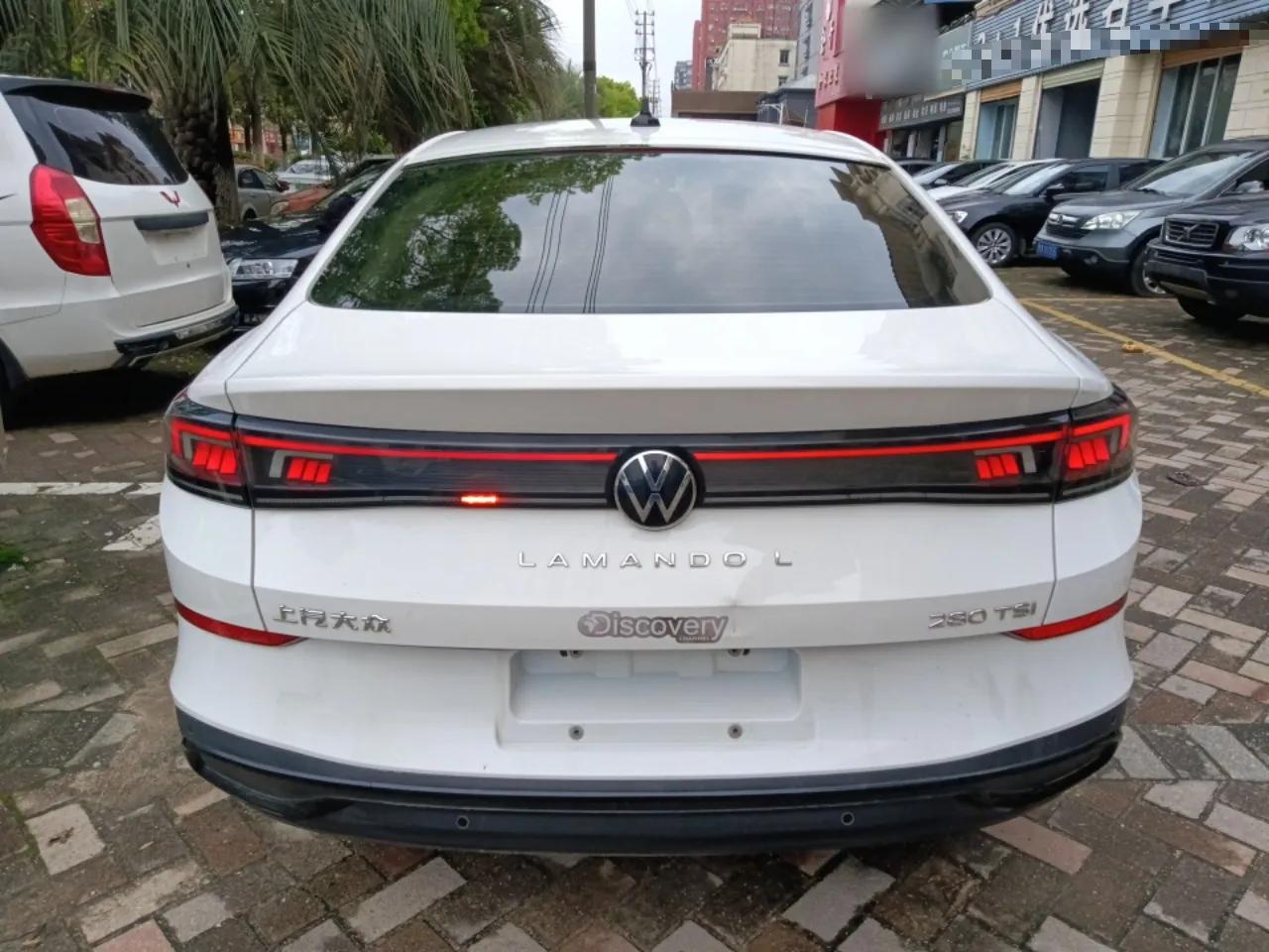 Volkswagen Lamando 2022 Lavida L 280TSI DSG Hot Edition — миниатюра 2