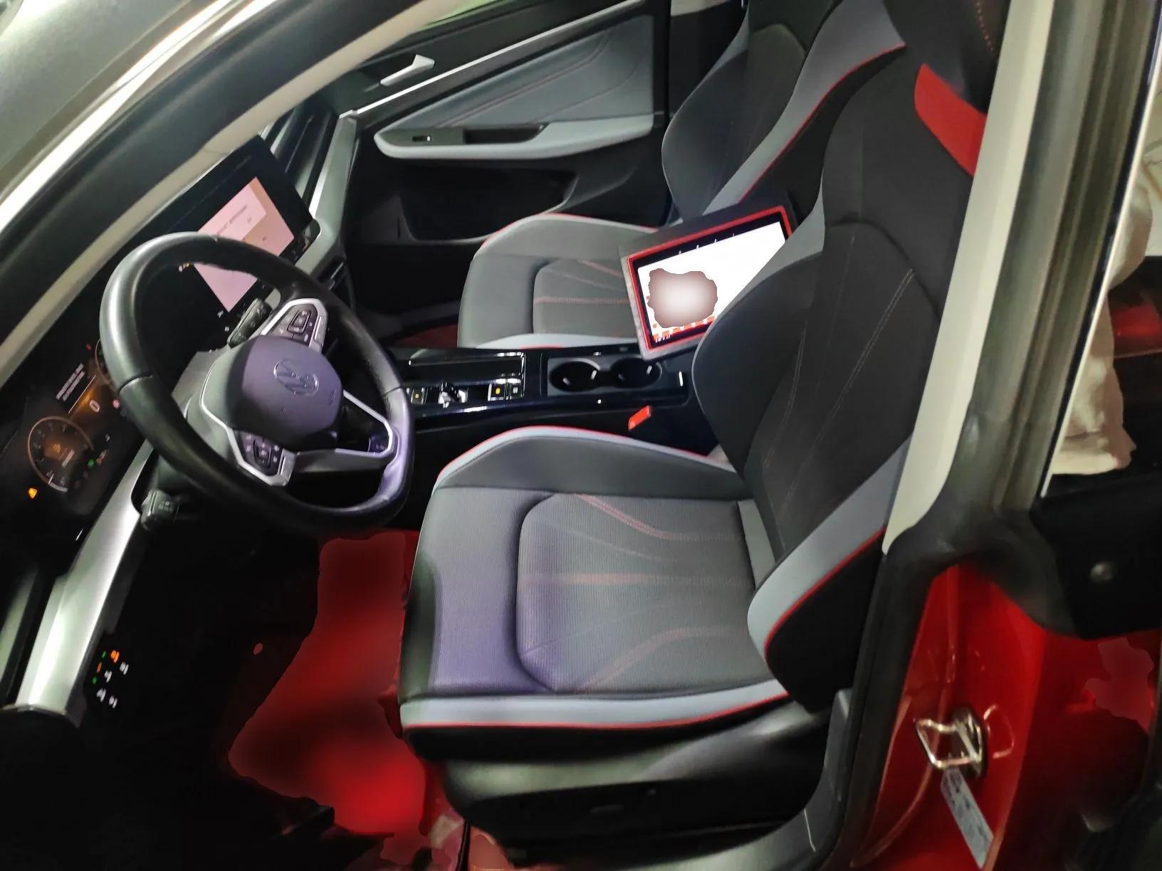 Volkswagen Lamando 2022 Lingdu L 280TSI DSG Spicy Edition — миниатюра 15