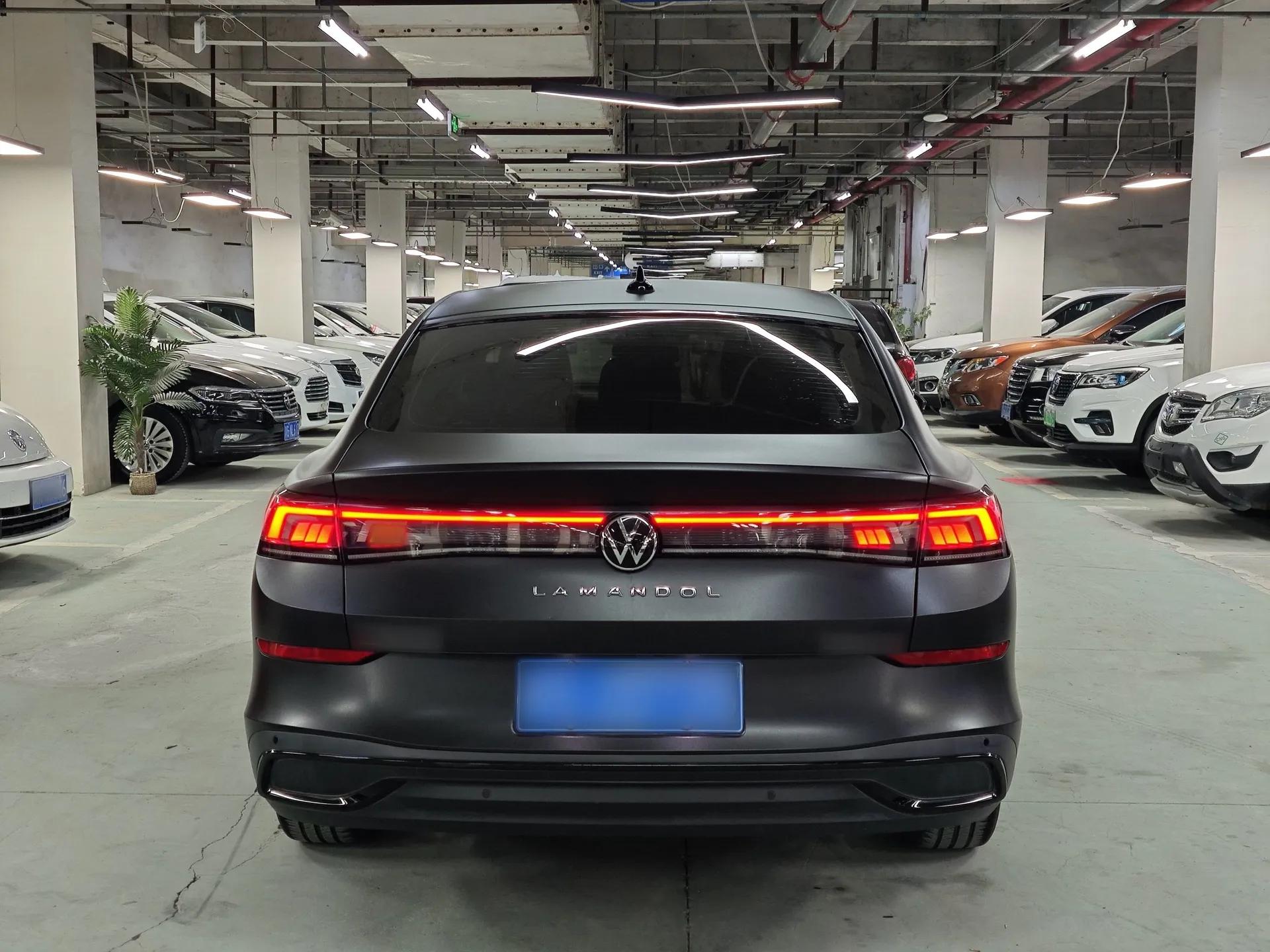 Volkswagen Lamando 2022 Lingdu L 280TSI DSG Spicy Edition — миниатюра 8
