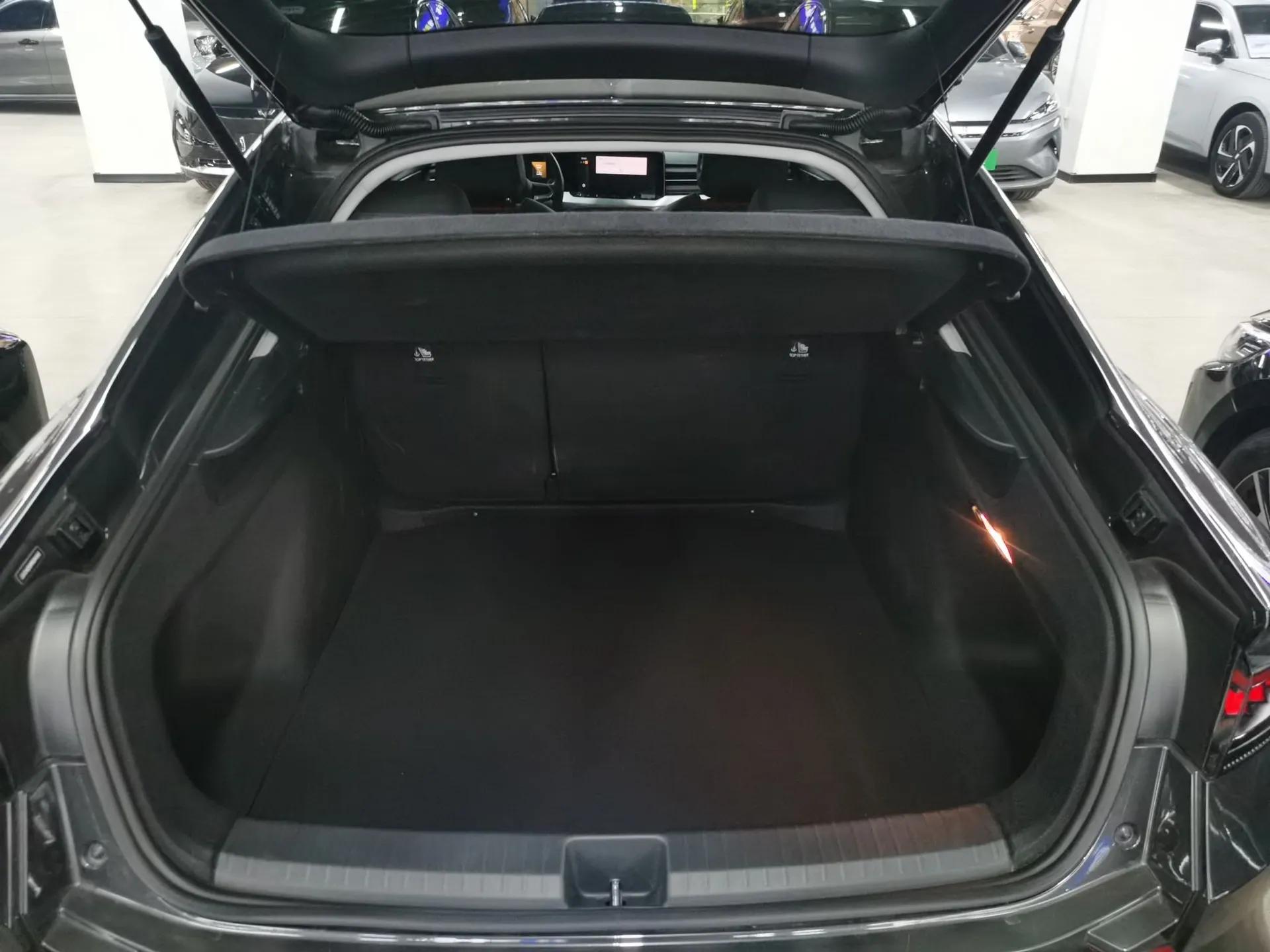 Volkswagen Lamando 2025 Lavida L 280TSI DSG Spicy Edition — миниатюра 22