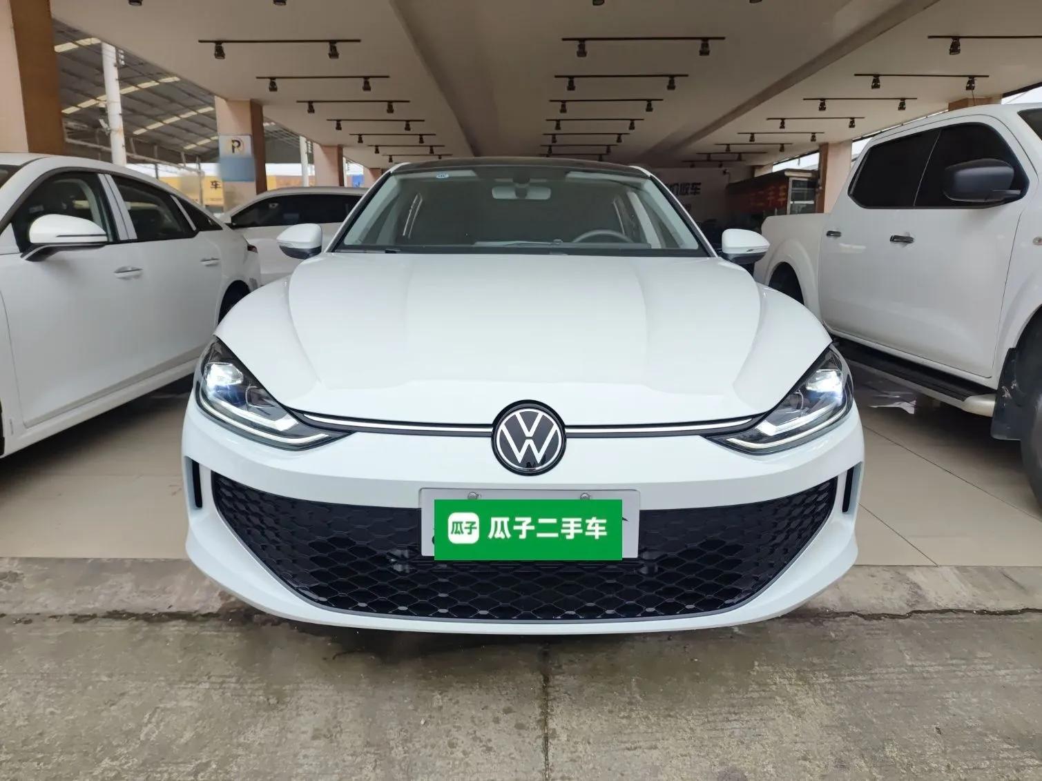 Volkswagen Lamando 2024 Lingdu L 200TSI DSG Trendy & Spicy Edition — миниатюра 2