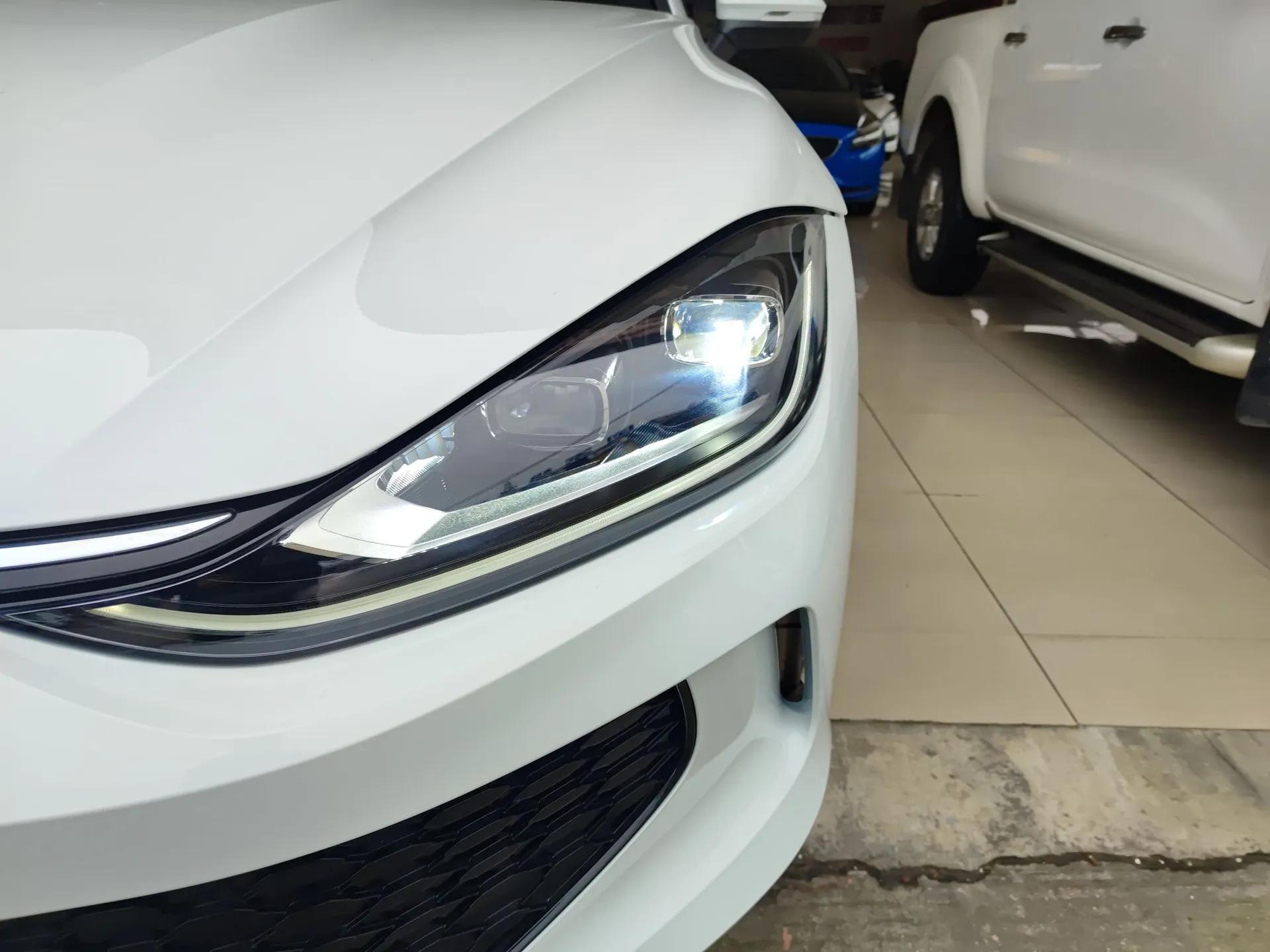 Volkswagen Lamando 2024 Lingdu L 200TSI DSG Trendy & Spicy Edition — миниатюра 5