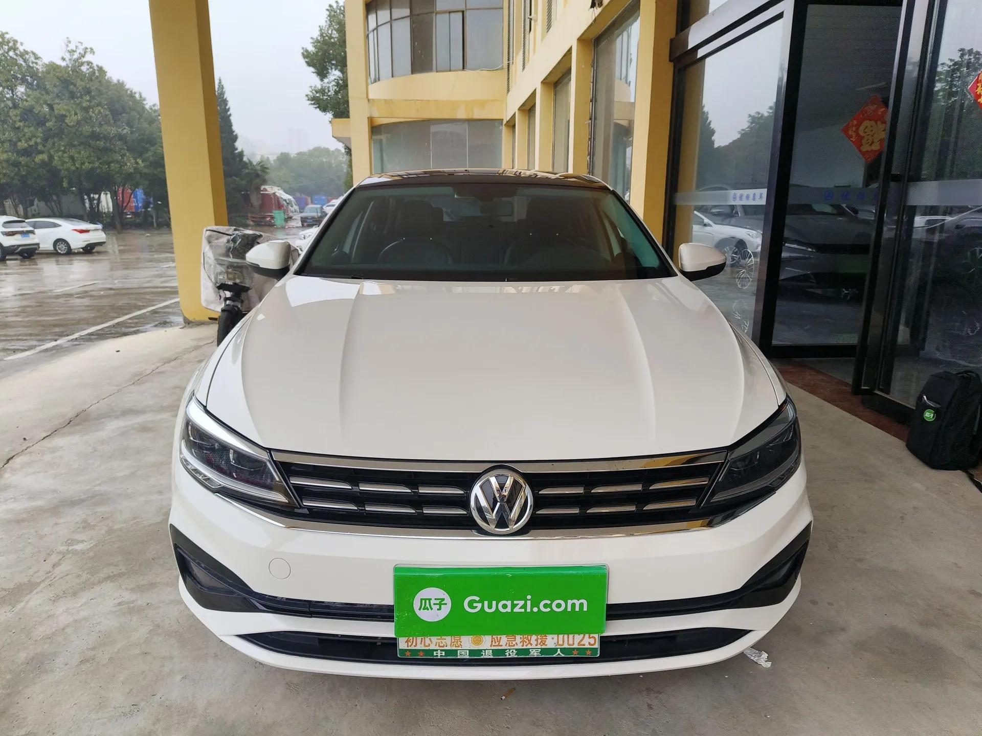 Volkswagen Lamando 2021 280TSI DSG Comfort Edition — миниатюра 2