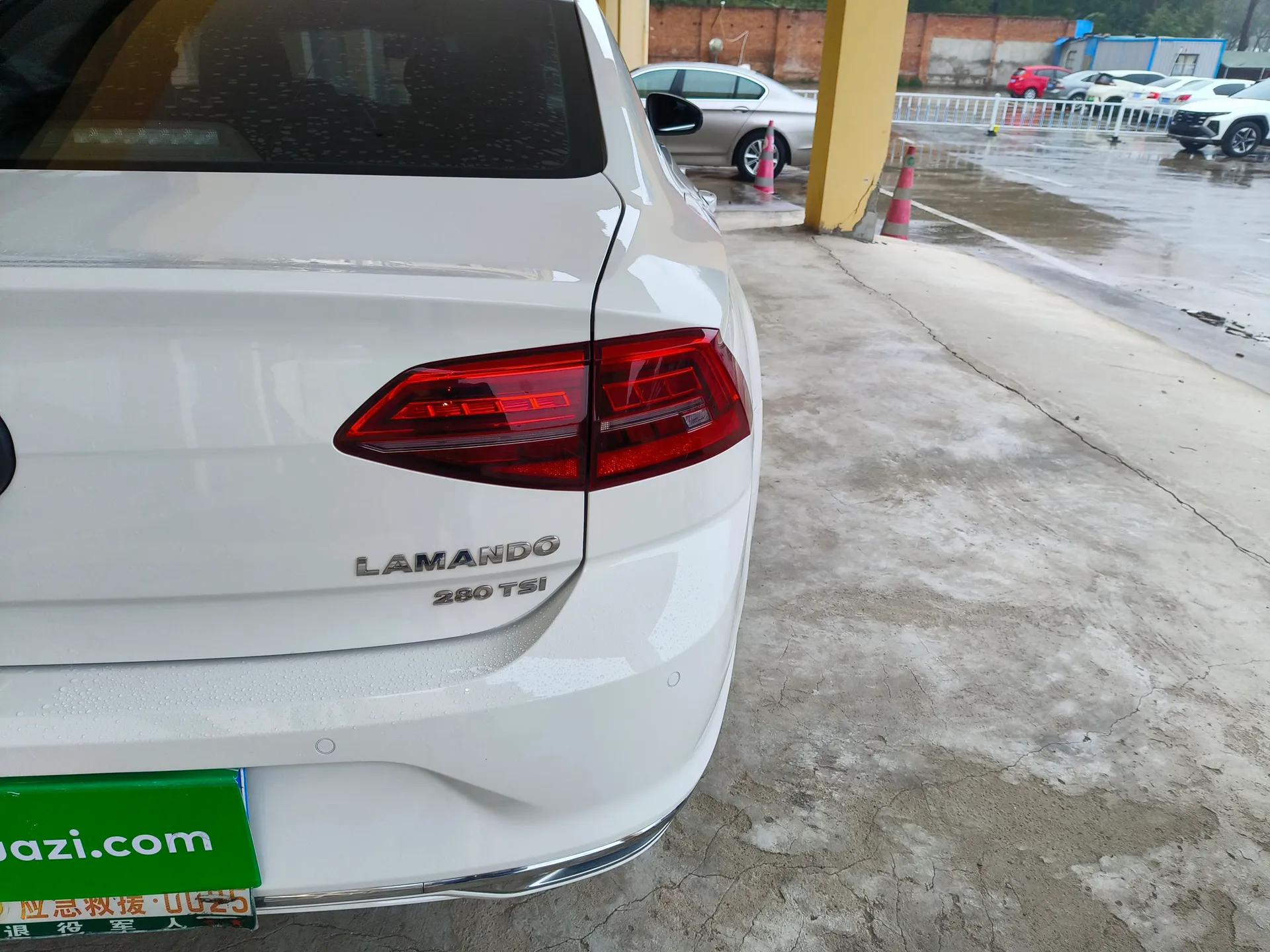 Volkswagen Lamando 2021 280TSI DSG Comfort Edition — миниатюра 8