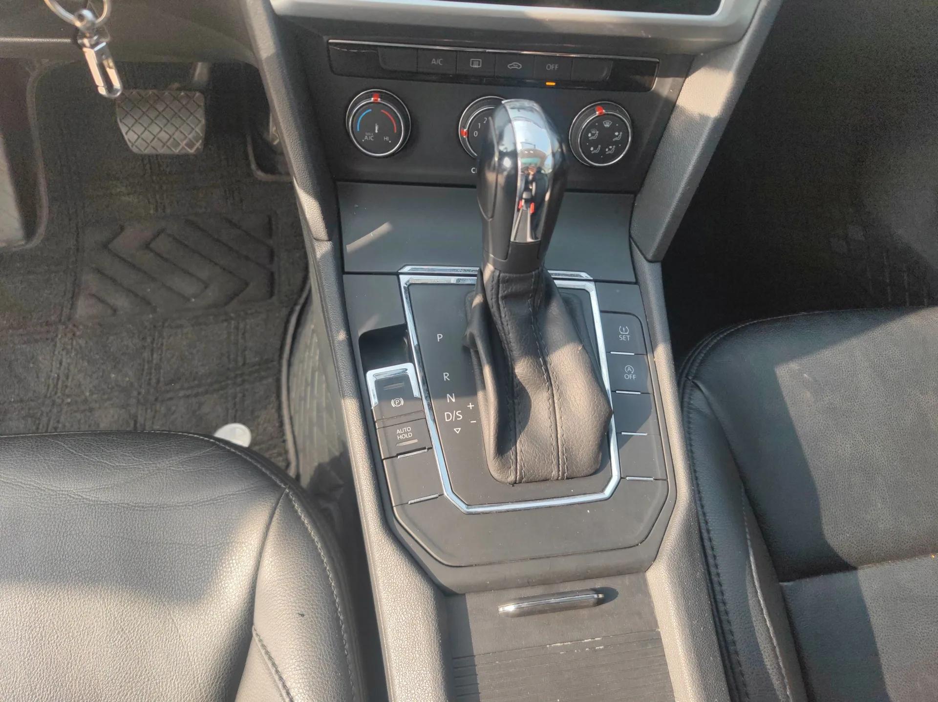 Volkswagen Lamando 2021 230TSI DSG Fashion Edition — миниатюра 17