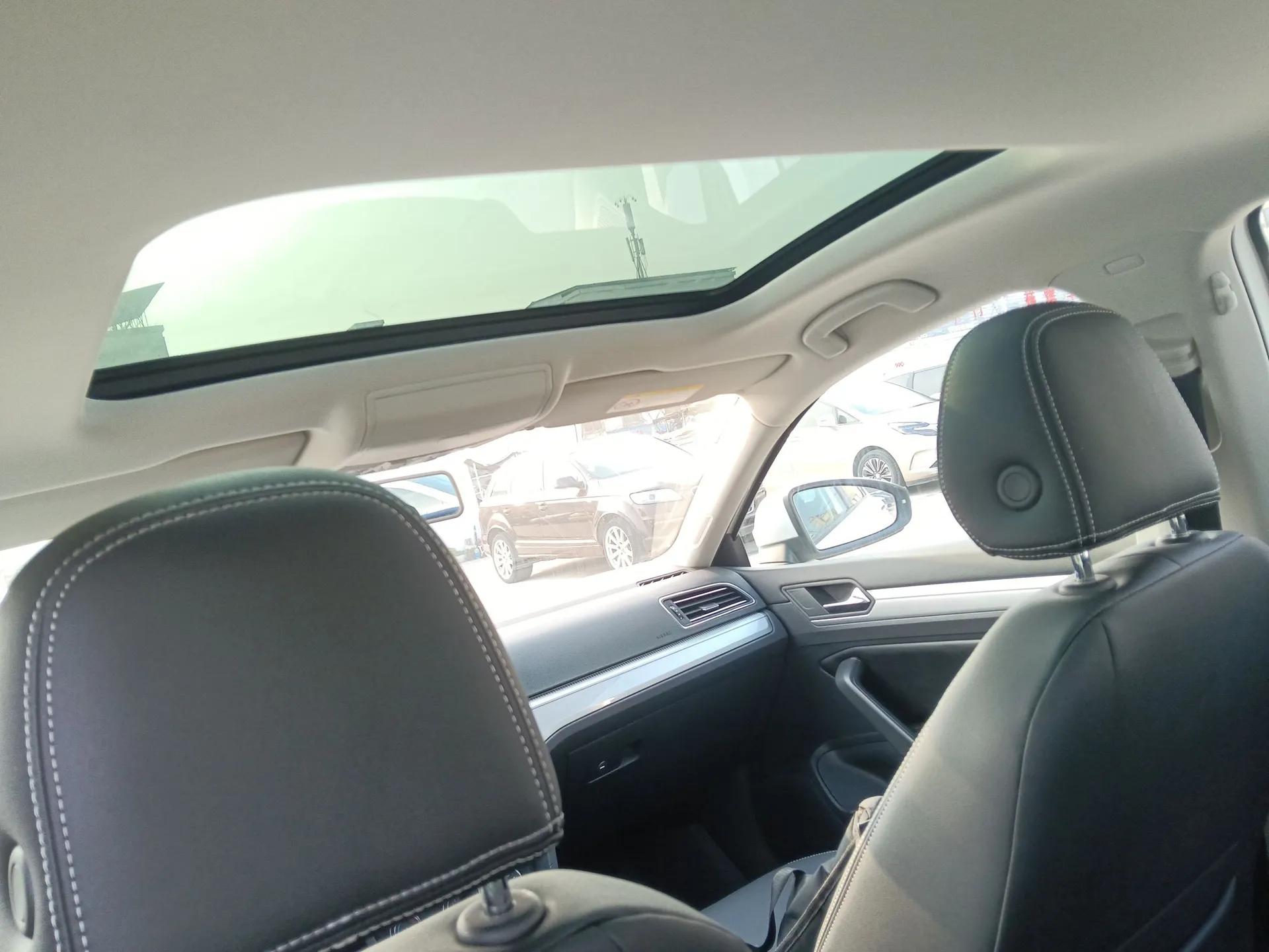 Volkswagen Lamando 2019 230TSI DSG Fashion Edition China VI — миниатюра 21
