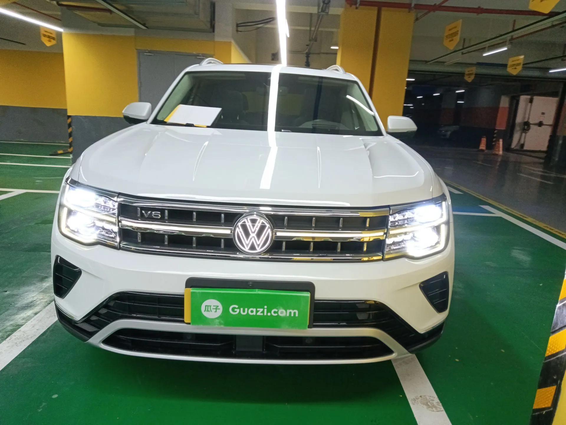 Volkswagen Teramont 2021 530 V6 All-Wheel Drive Prestige Flagship Edition — миниатюра 2