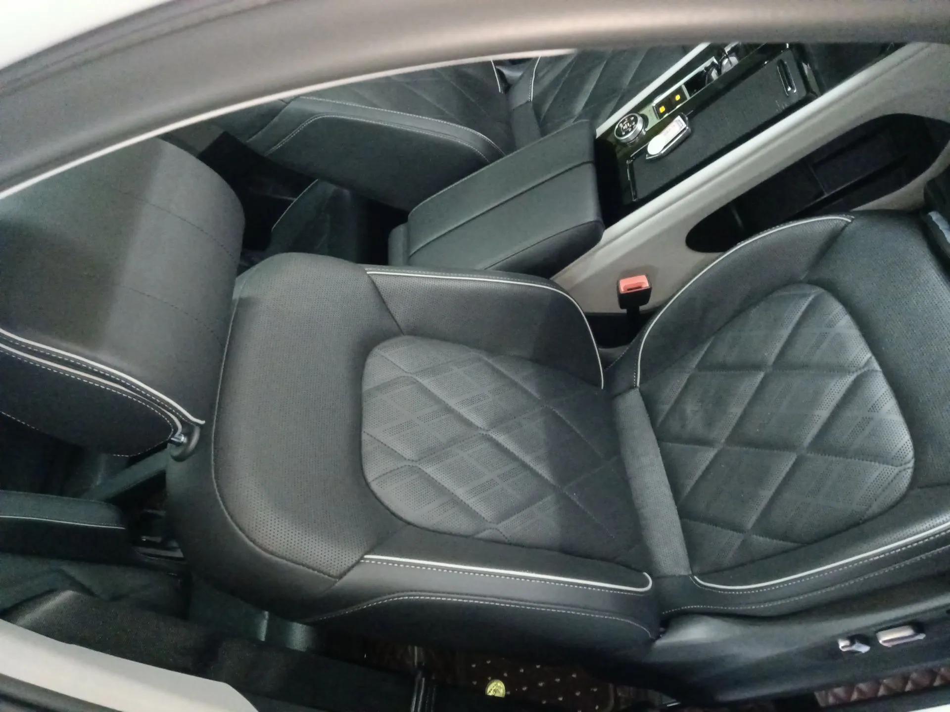 Volkswagen Teramont 2021 530 V6 All-Wheel Drive Prestige Flagship Edition — миниатюра 23