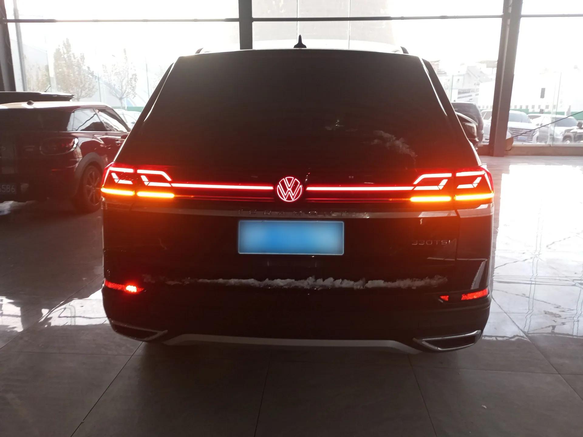 Volkswagen Teramont 2022 330TSI Two-Wheel-Drive Luxury Edition — миниатюра 4