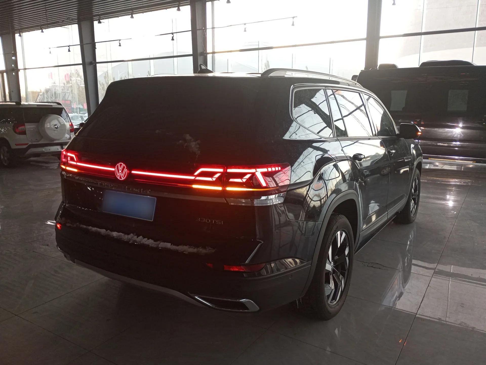 Volkswagen Teramont 2022 330TSI Two-Wheel-Drive Luxury Edition — миниатюра 5