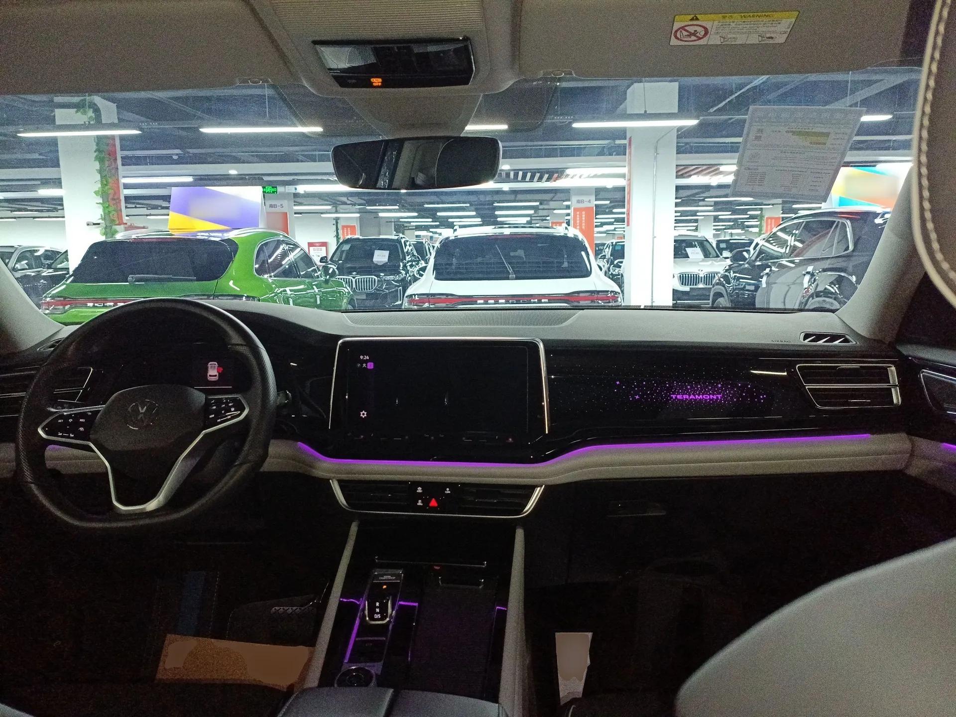 Volkswagen Teramont 2024 380TSI Four-Wheel Drive Prestige Flagship Edition — миниатюра 12