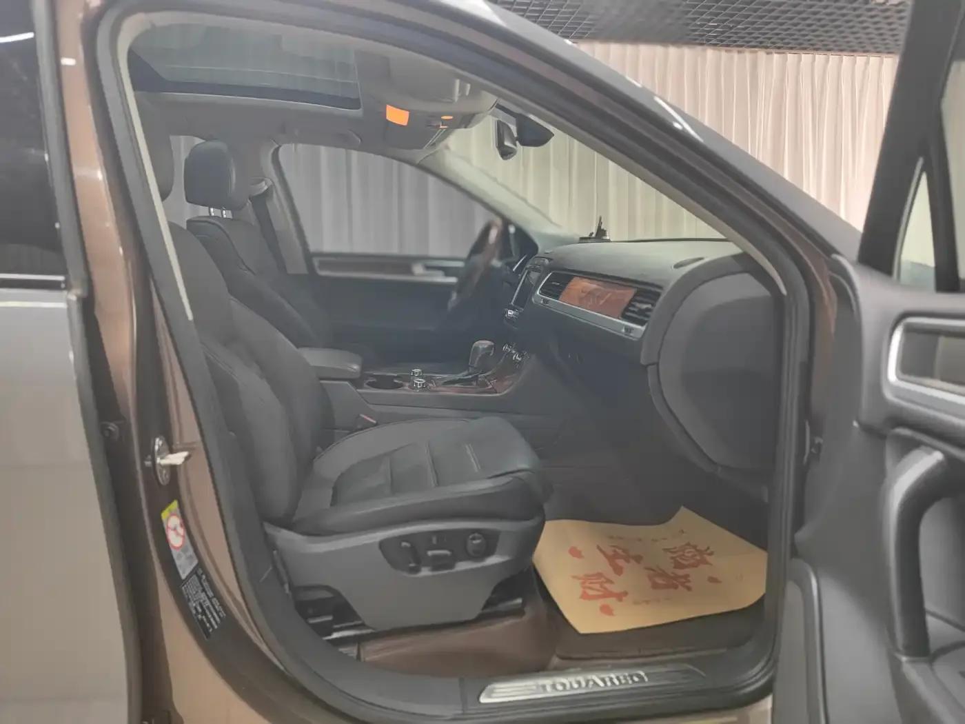 2011 Touareg 3.0TSI Comfort — миниатюра 11