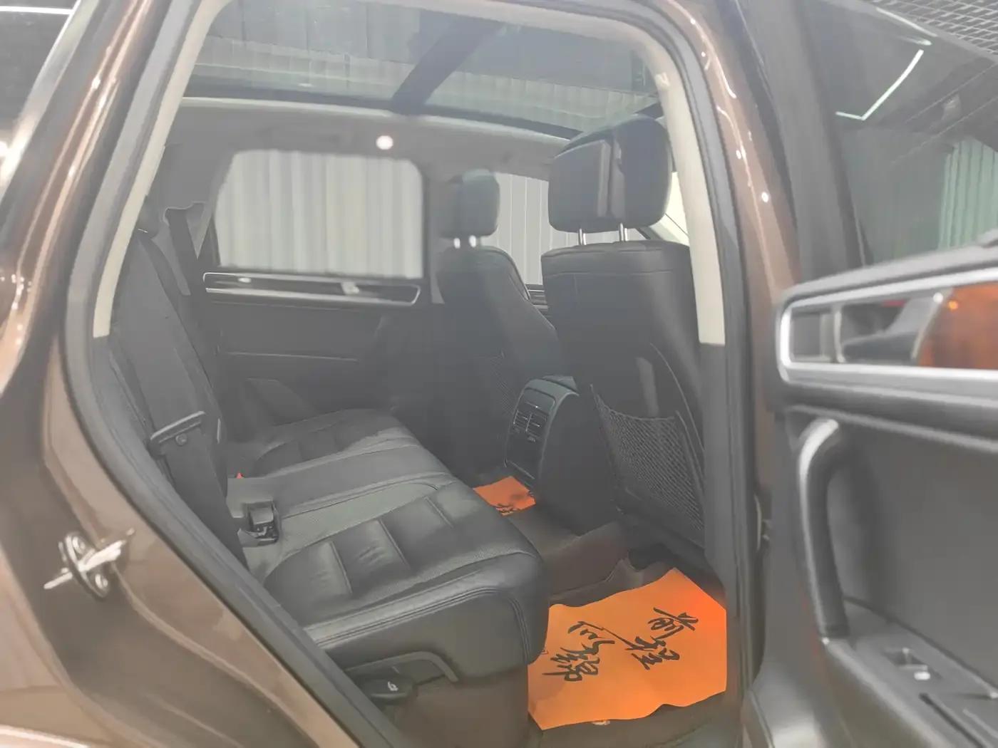 2011 Touareg 3.0TSI Comfort — миниатюра 12