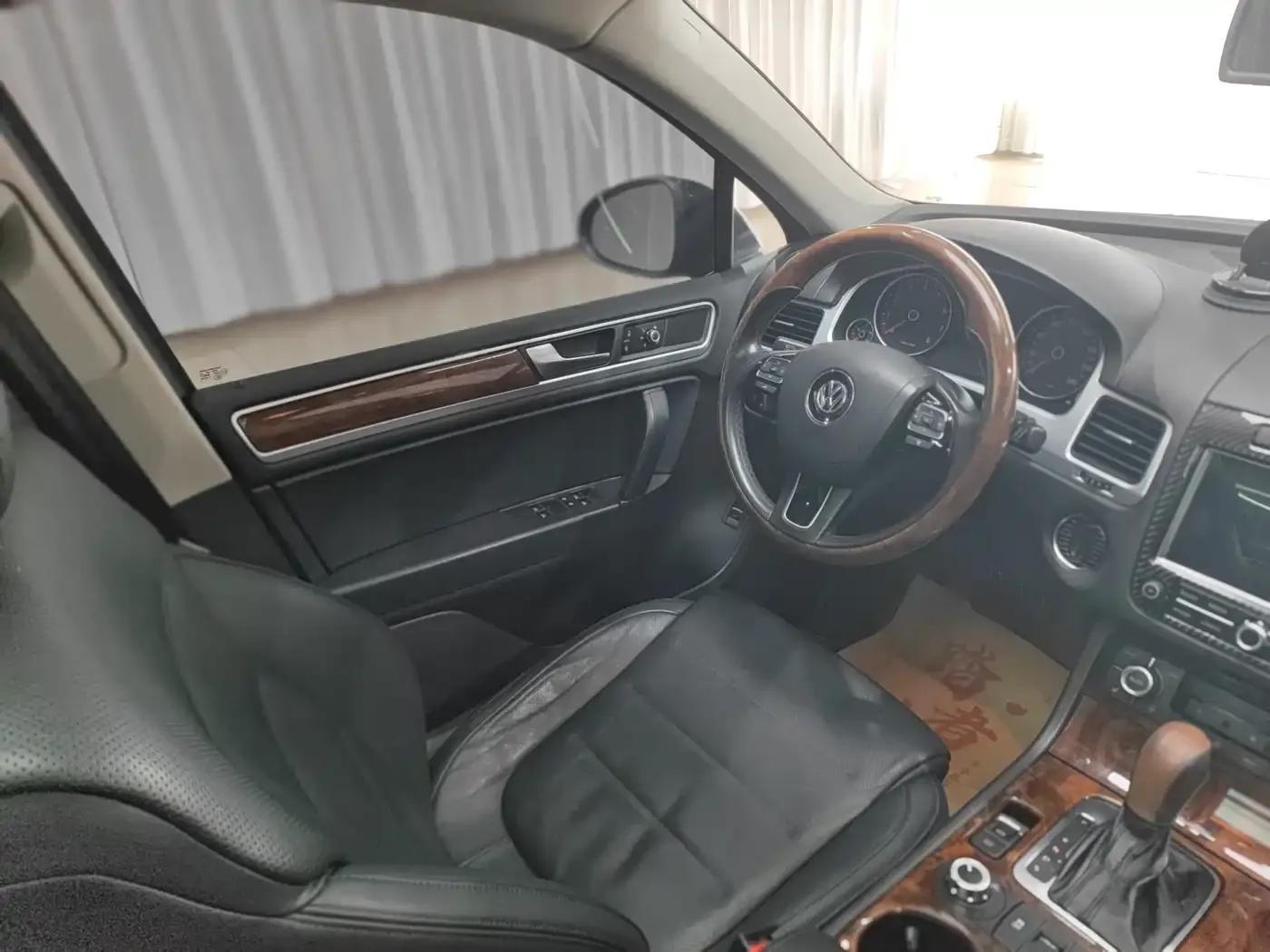 2011 Touareg 3.0TSI Comfort — миниатюра 14