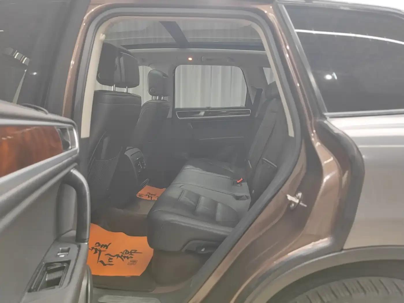 2011 Touareg 3.0TSI Comfort — миниатюра 10