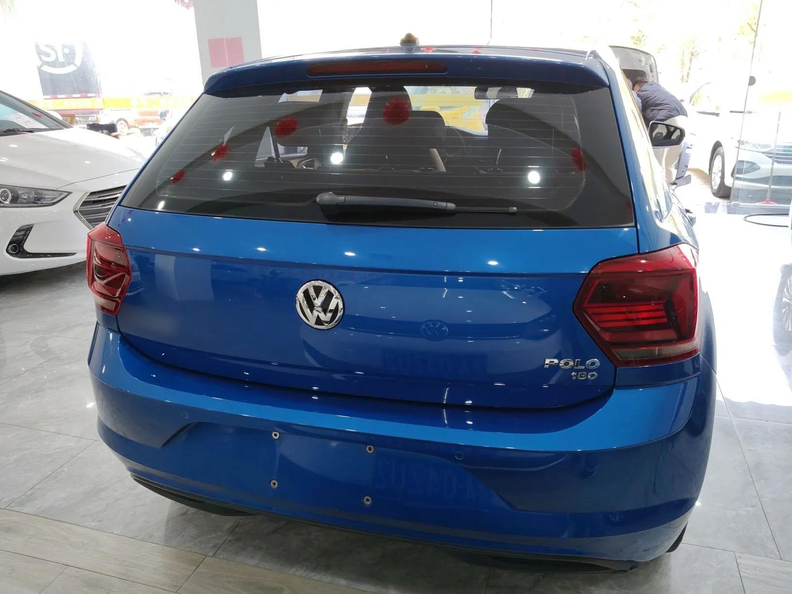 Volkswagen Polo 2019 Plus 1.5L Automatic Colorful Technology Edition — миниатюра 5