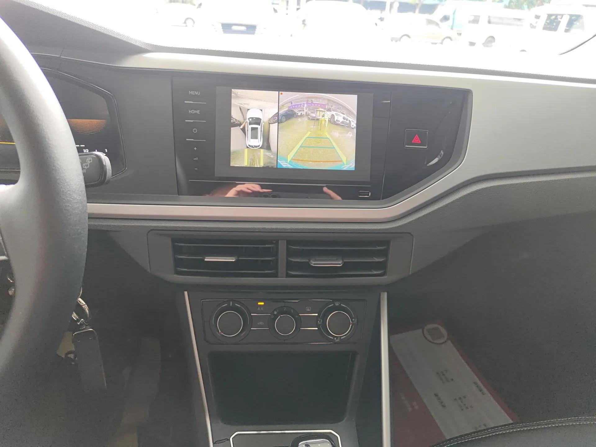Volkswagen Polo 2023 Plus 1.5L Automatic Panoramic Enjoyment Edition — миниатюра 16